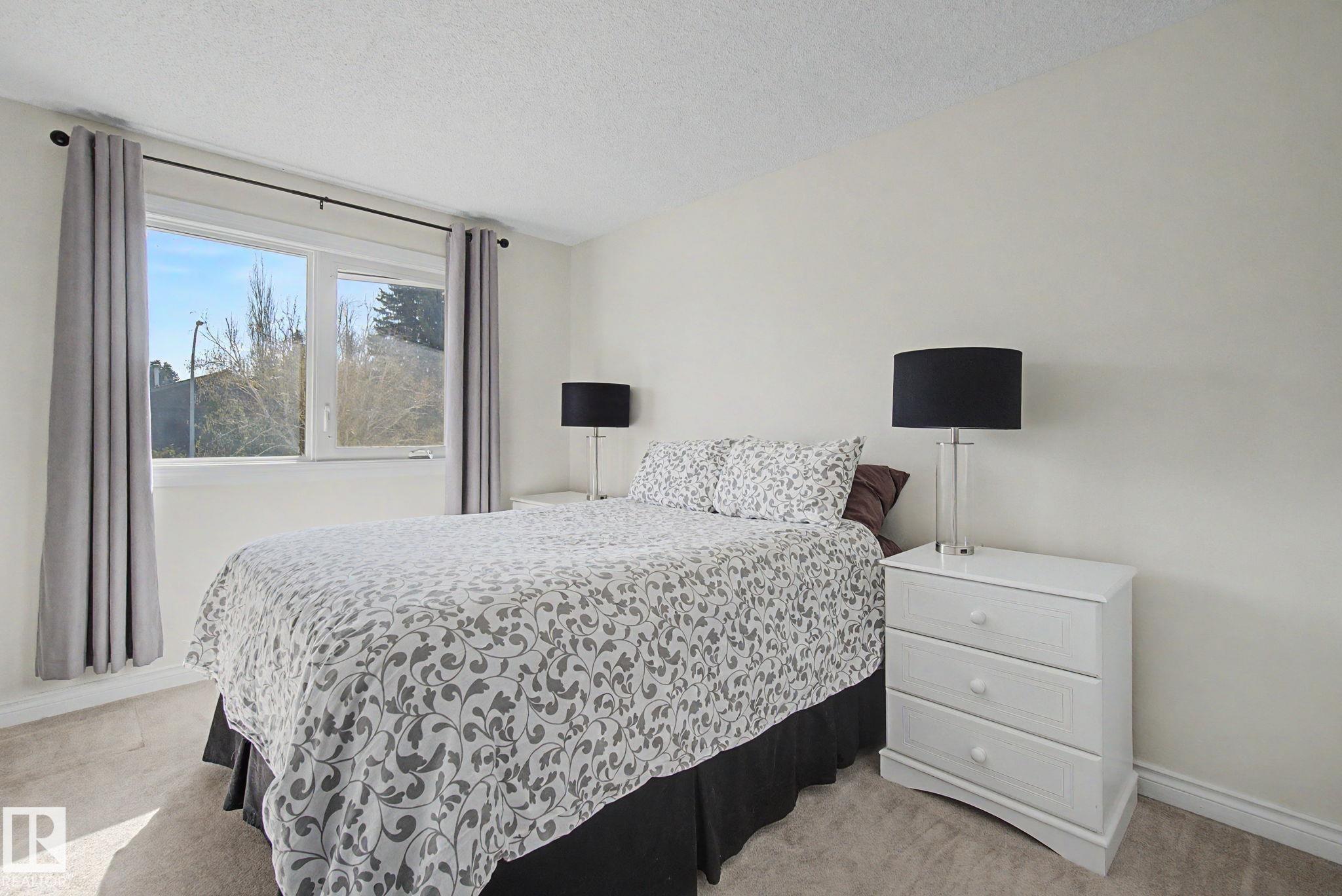 Photo 41 at 42 Woodlake Road, Woodbridge Farms, Sherwood Park