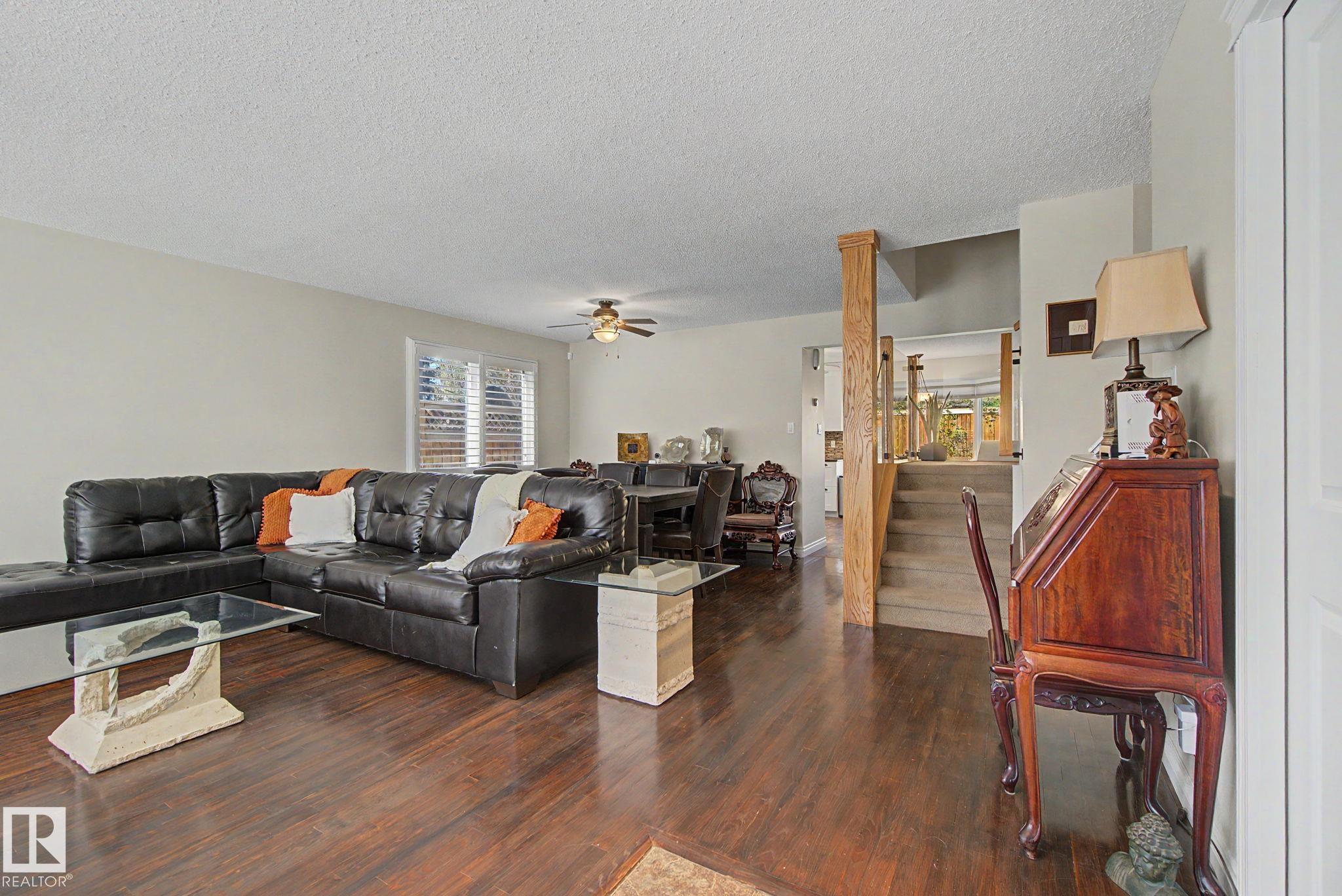 42 Woodlake Road, Woodbridge Farms, Sherwood Park