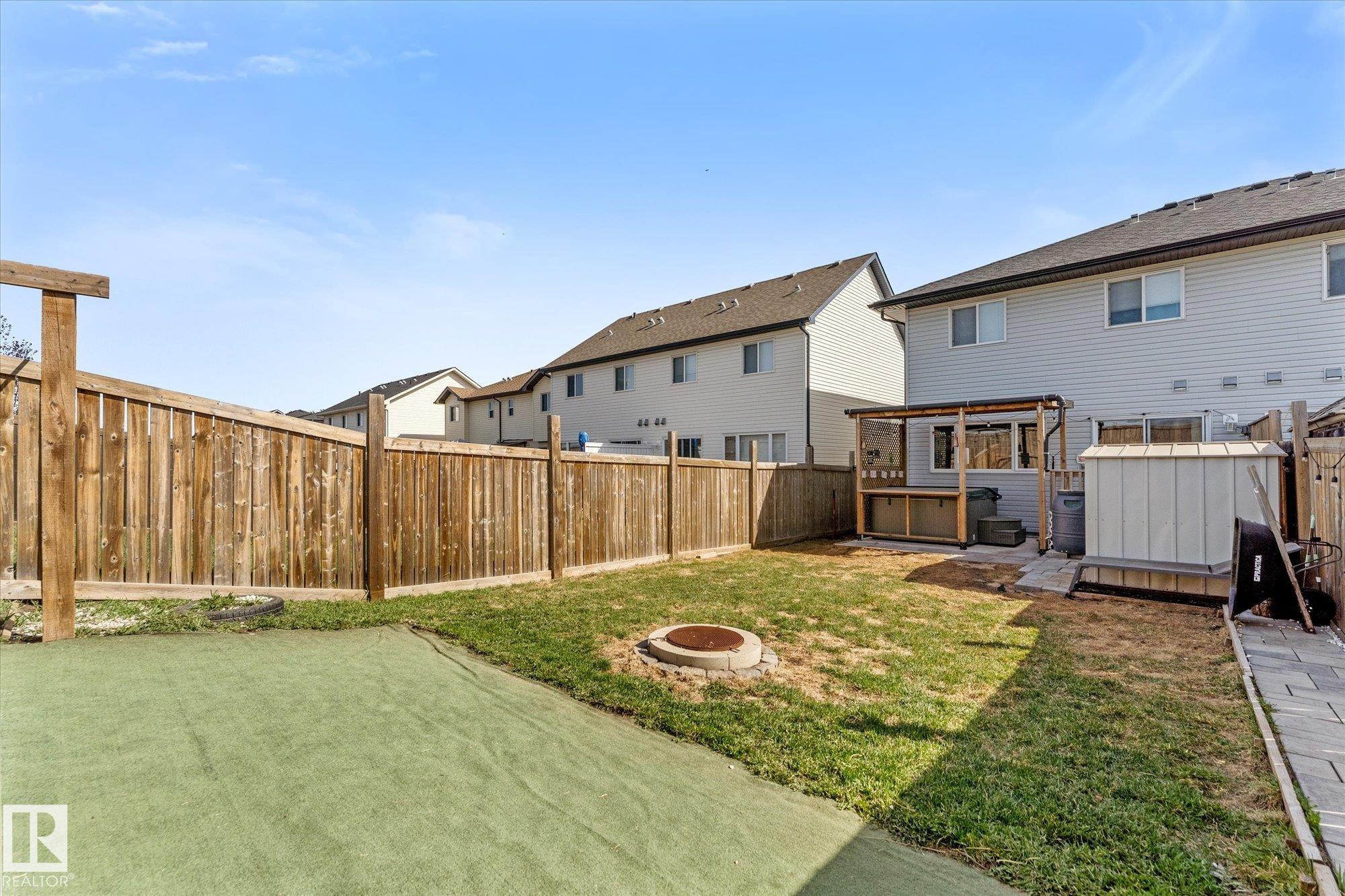 https://zimg.paragon.ice.com/ParagonImages/Property/PM/RAE/225400329/33/0/0/a00a2bf89c90045591a9c2c6798ad930/1/cb6c8f1b47f35530bd456d16bdb6f8cf/225400329-fb0dd99f-b2da-4068-886a-75ae0df9185e.JPG