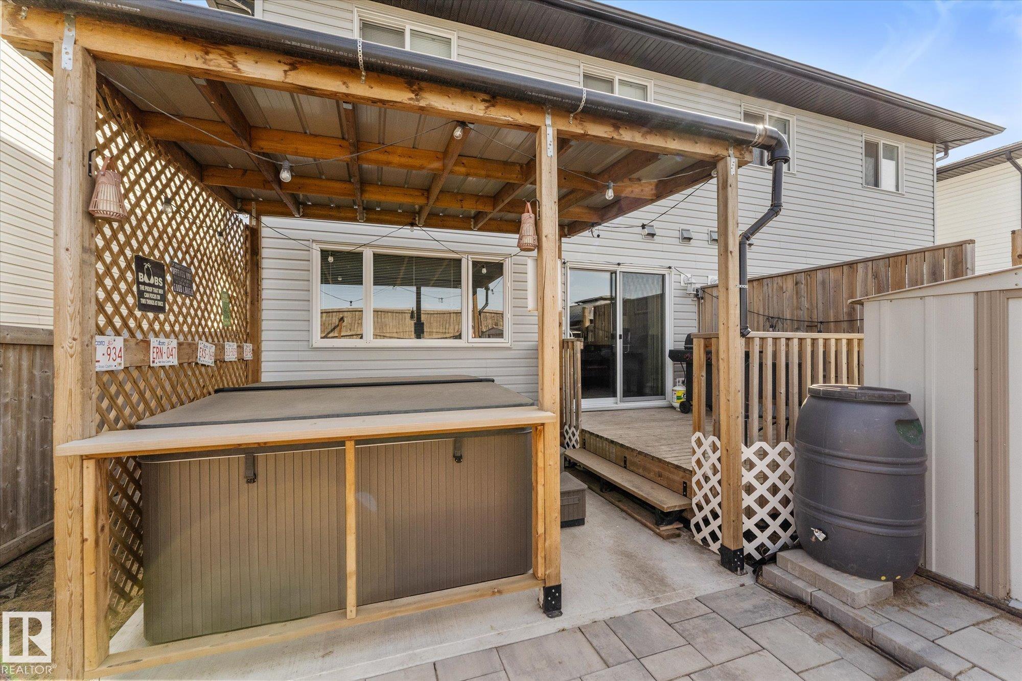 https://zimg.paragon.ice.com/ParagonImages/Property/PM/RAE/225400329/36/0/0/ac063c6e93d9f51f79abf241b0f5abaf/1/cb6c8f1b47f35530bd456d16bdb6f8cf/225400329-10dfe653-cb26-4b97-962f-80d5de6e9fb4.JPG