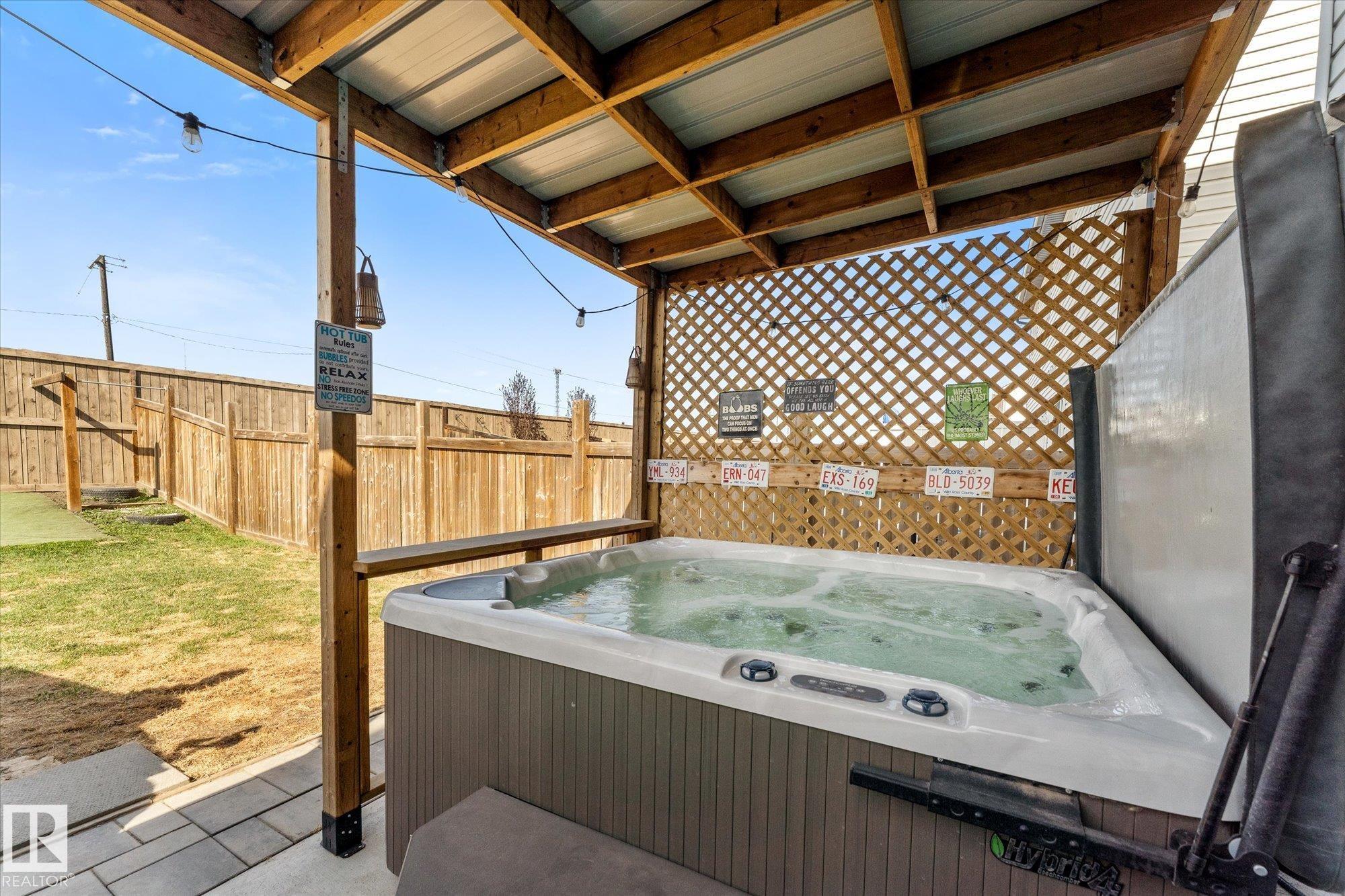 https://zimg.paragon.ice.com/ParagonImages/Property/PM/RAE/225400329/38/0/0/02992ece05445cd2bd4b95213571cb71/1/cb6c8f1b47f35530bd456d16bdb6f8cf/225400329-39640c6e-b4c4-42c8-90b4-bffc8d21eab6.JPG