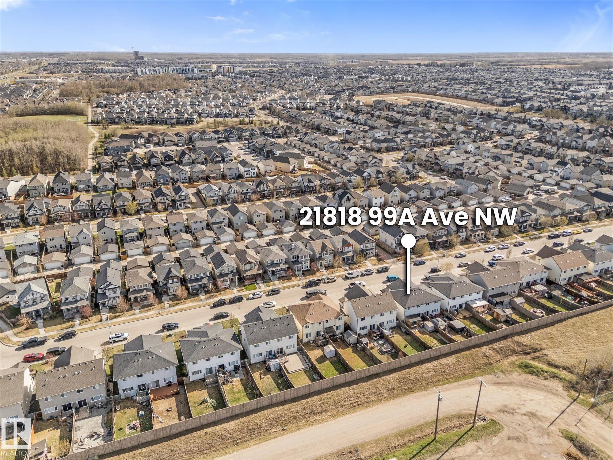 https://zimg.paragon.ice.com/ParagonImages/Property/PM/RAE/225400329/39/0/0/6fd8a7c59f34e9fab6deca2cb8402d2a/1/cb6c8f1b47f35530bd456d16bdb6f8cf/225400329-9972d361-0f03-4131-aba9-c66462824c0b.JPG
