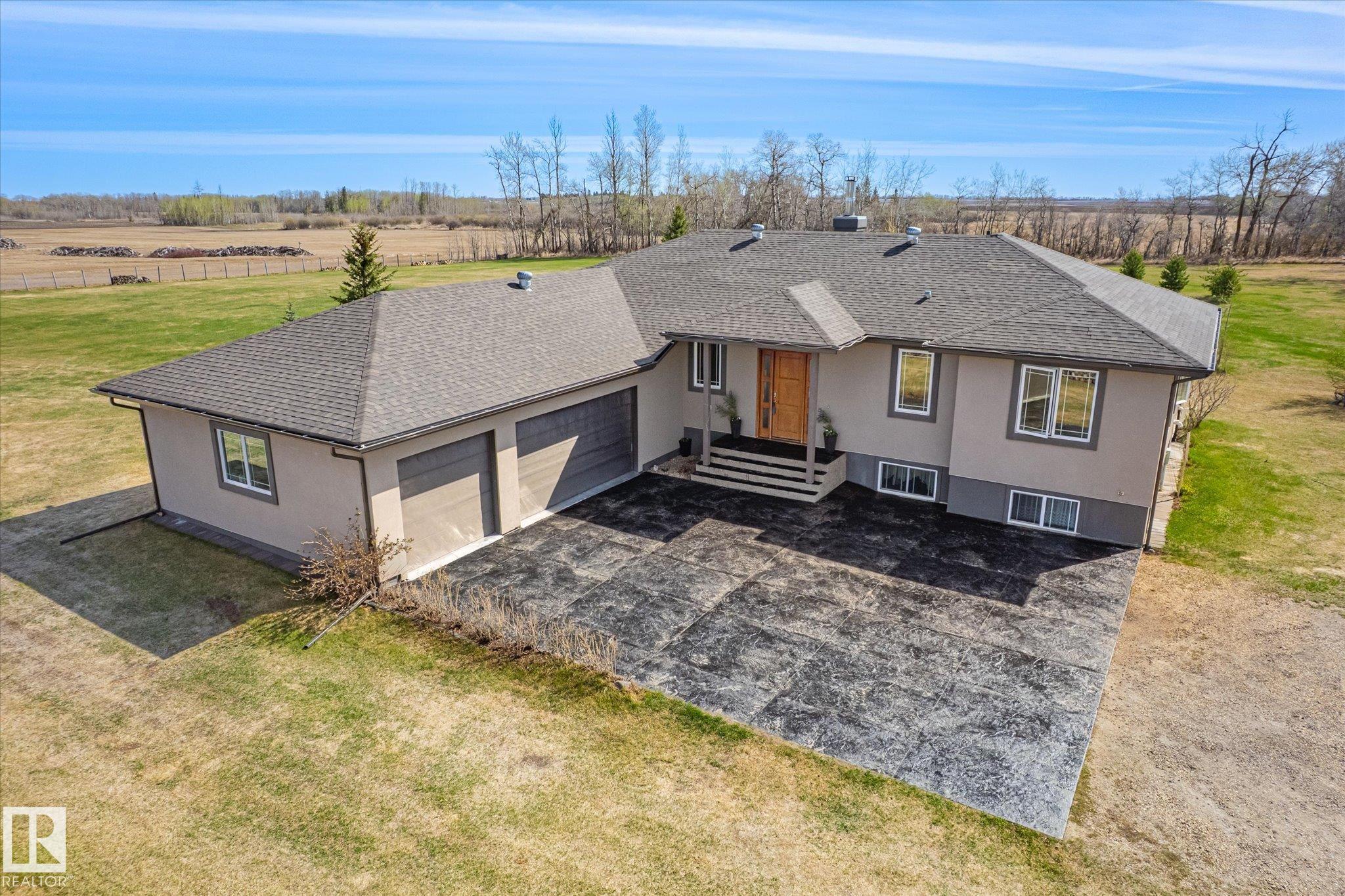 56217 Rge Road 242, None, Rural Sturgeon County