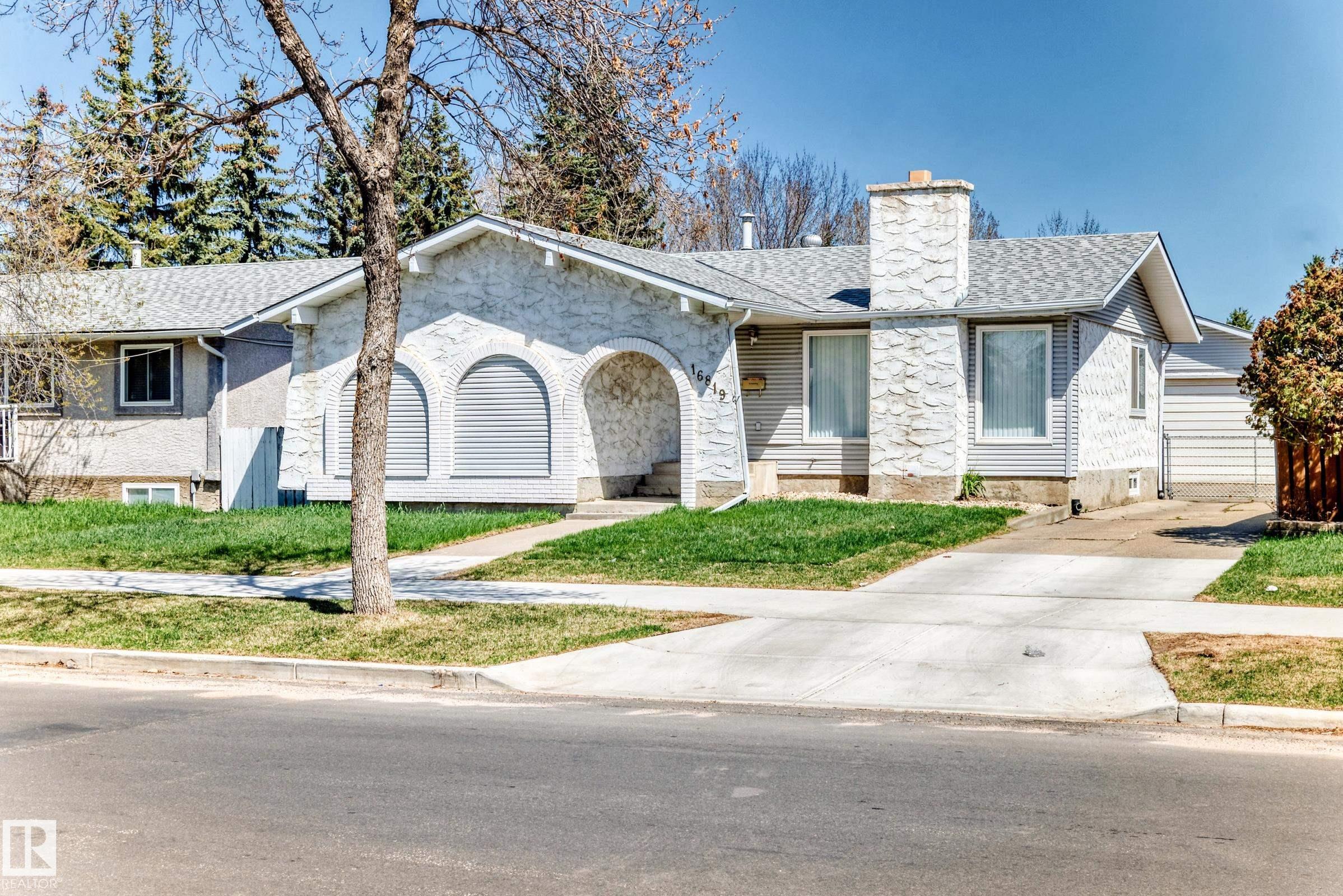 Picture for 16819 109 ST NW