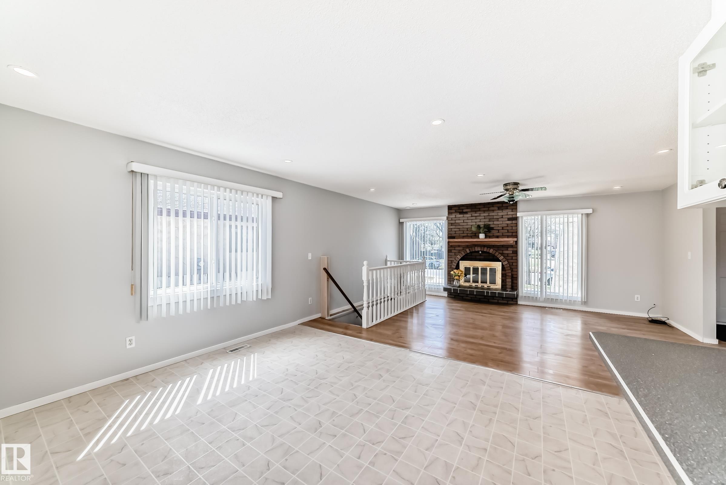 https://zimg.paragon.ice.com/ParagonImages/Property/PM/RAE/225400338/24/0/0/73448a52b7e36d06d779ec8c4af5fcf3/1/74fe6708308e75b29fff8ff1140d4409/225400338-0ea57228-9606-4033-a0ba-84800bd1fe2e.JPG