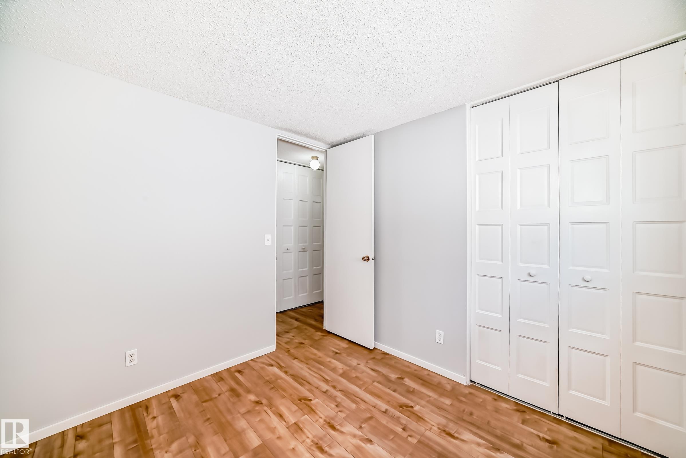 https://zimg.paragon.ice.com/ParagonImages/Property/PM/RAE/225400338/35/0/0/d4d3ccdf1ddc856061cc310fa05a0490/1/74fe6708308e75b29fff8ff1140d4409/225400338-85ceaa64-b5fe-4def-bcde-5a735635ede7.JPG