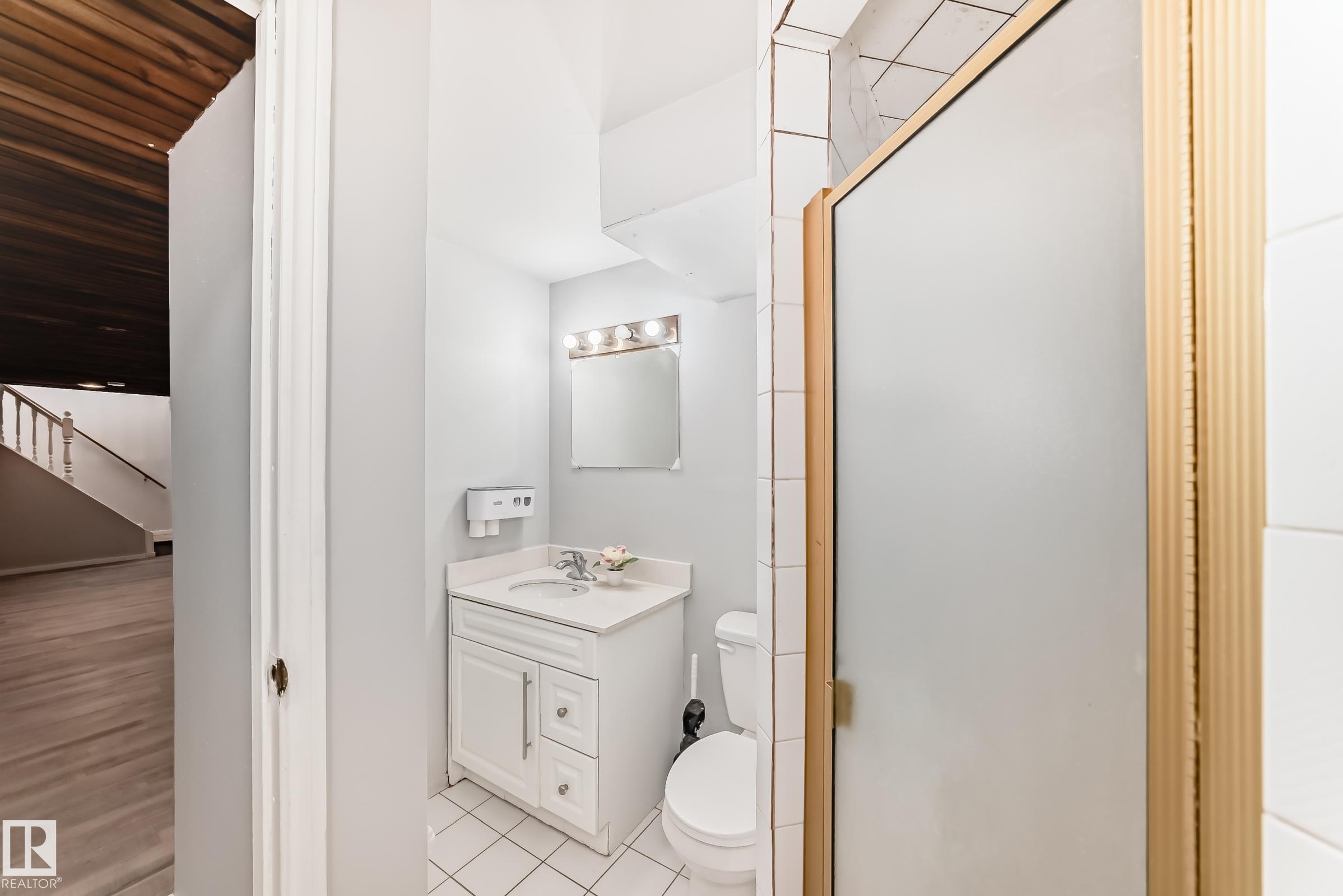 https://zimg.paragon.ice.com/ParagonImages/Property/PM/RAE/225400338/52/0/0/2aa65cfa9d4f7ca0dc0195f9cf2aa229/1/74fe6708308e75b29fff8ff1140d4409/225400338-4e8dc5a5-d6dd-47ad-bb5e-c76181e59080.JPG