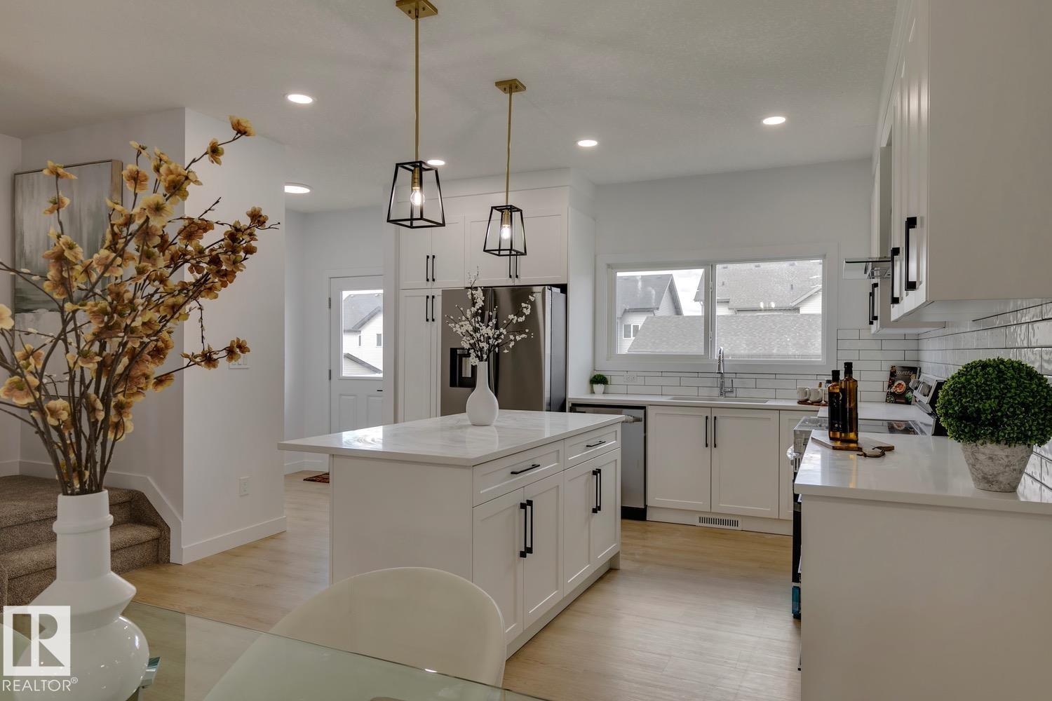 Photo 12 at 10213 92a Avenue NW, Morinville