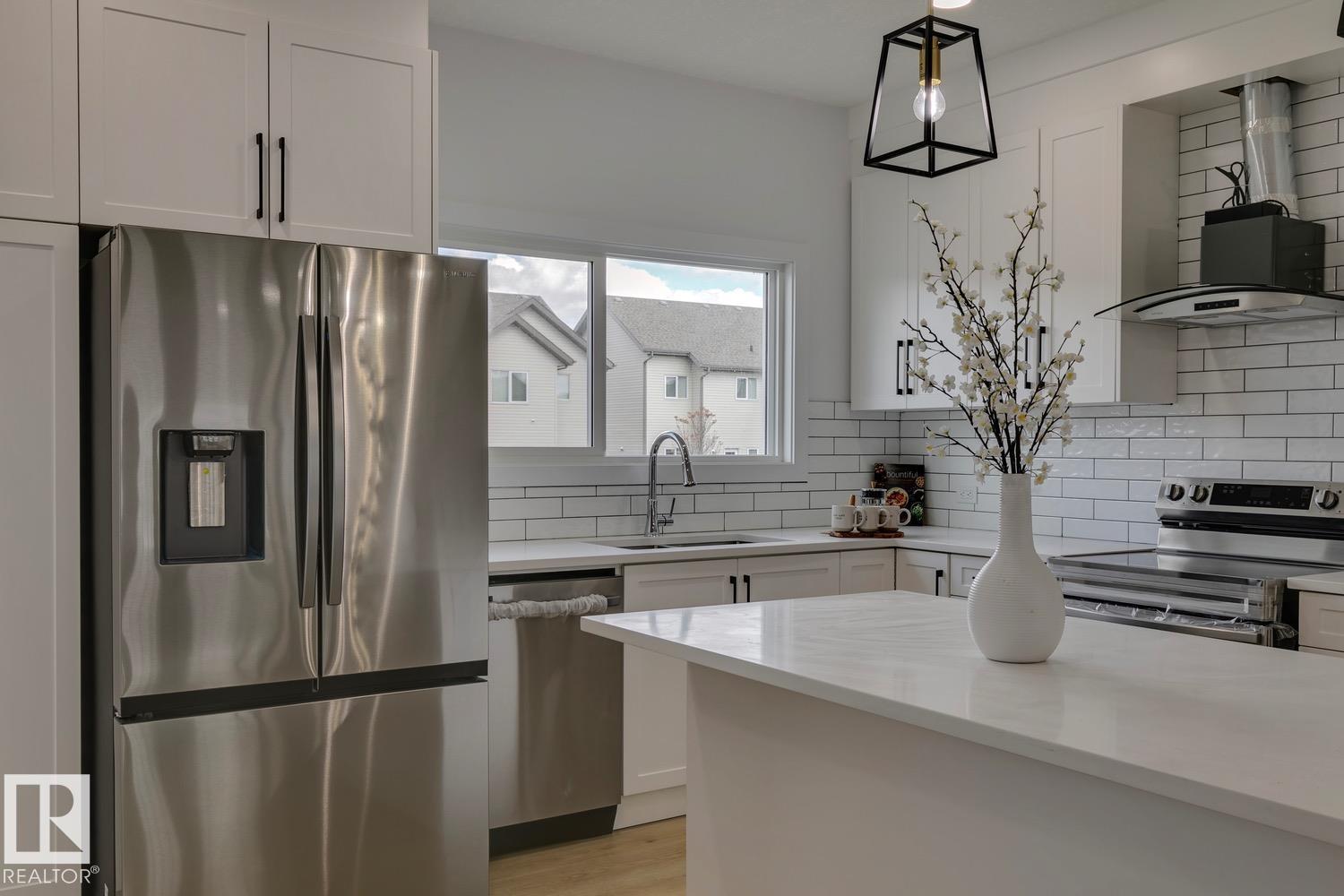 Photo 13 at 10213 92a Avenue NW, Morinville