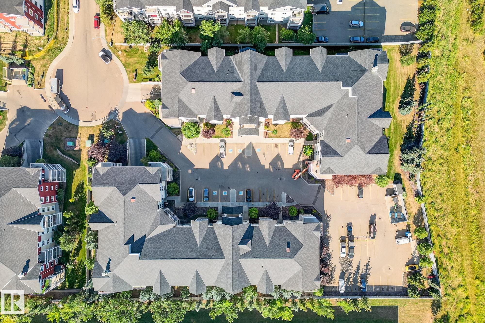 https://zimg.paragon.ice.com/ParagonImages/Property/PM/RAE/225400341/34/0/0/d689438aca507e2dcc7b5c6c39f282f3/1/fc5a4359451d58cdc060131bf7e22e37/225400341-f4c7288c-b9c5-4062-a2da-e73e48502c59.JPG