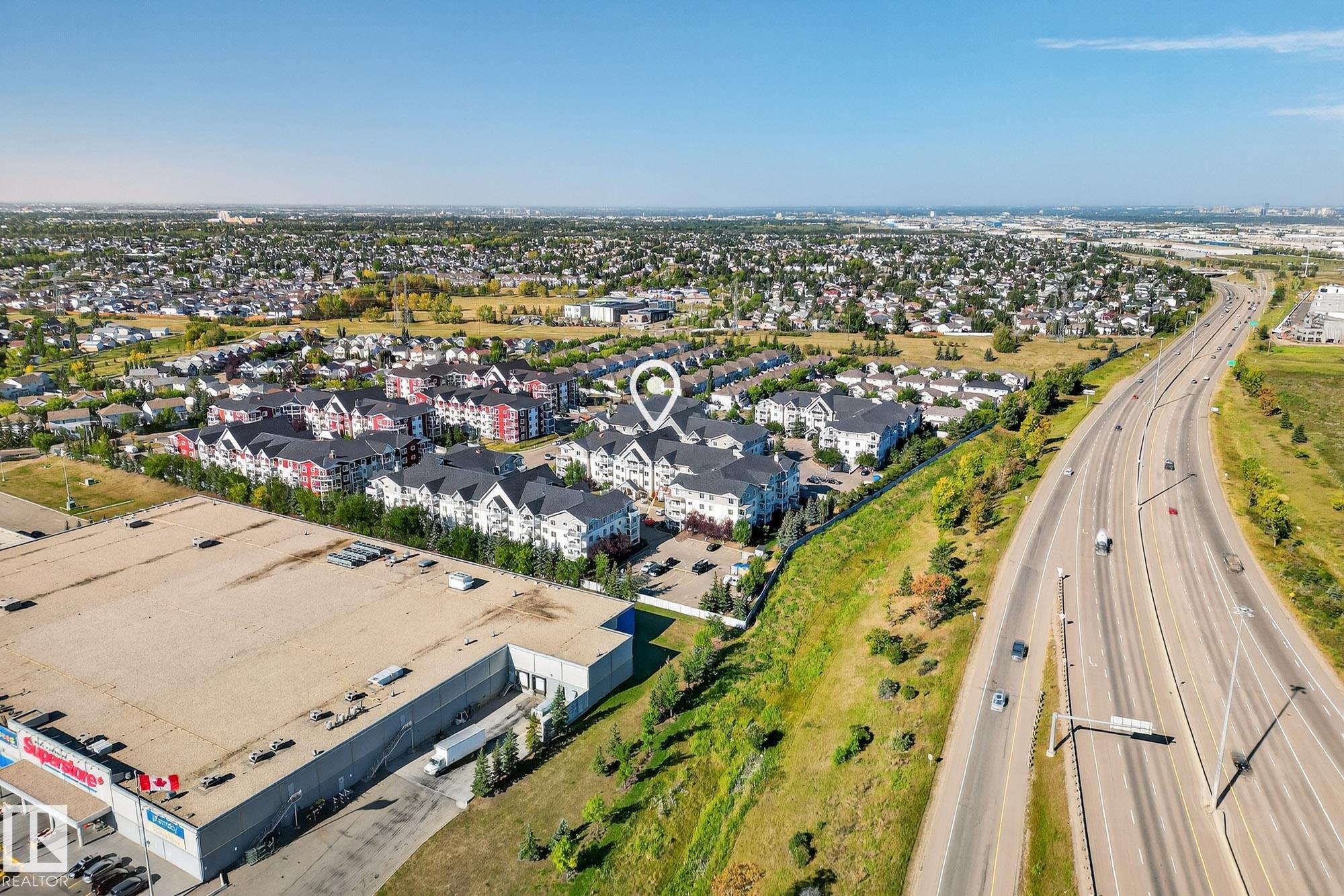 https://zimg.paragon.ice.com/ParagonImages/Property/PM/RAE/225400341/35/0/0/bfe3e626976c65b3085c68dc2cc27d8c/1/fc5a4359451d58cdc060131bf7e22e37/225400341-acbfb701-3b37-4b77-bcb7-fecd10098cc3.JPG