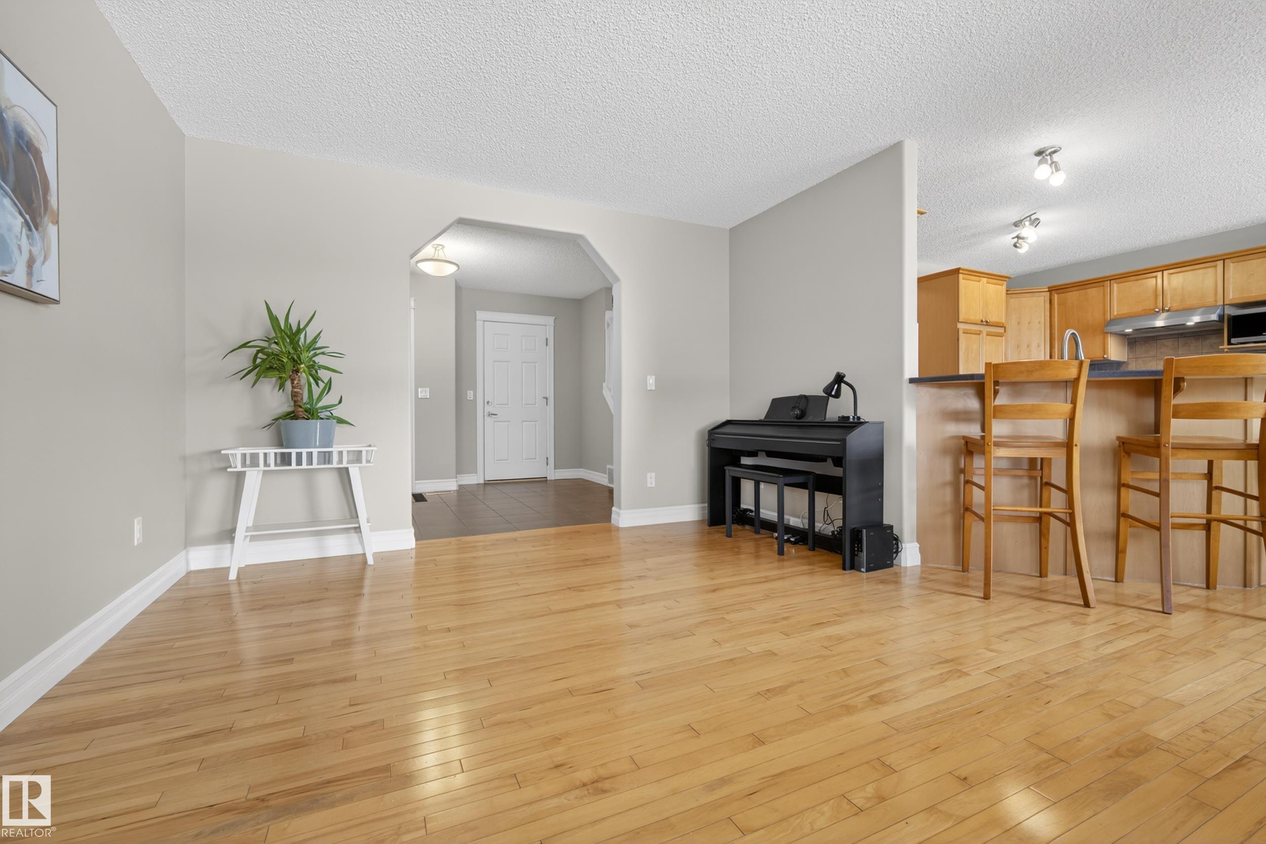 Photo 8 at 2012 126 Street SW, Rutherford, Edmonton