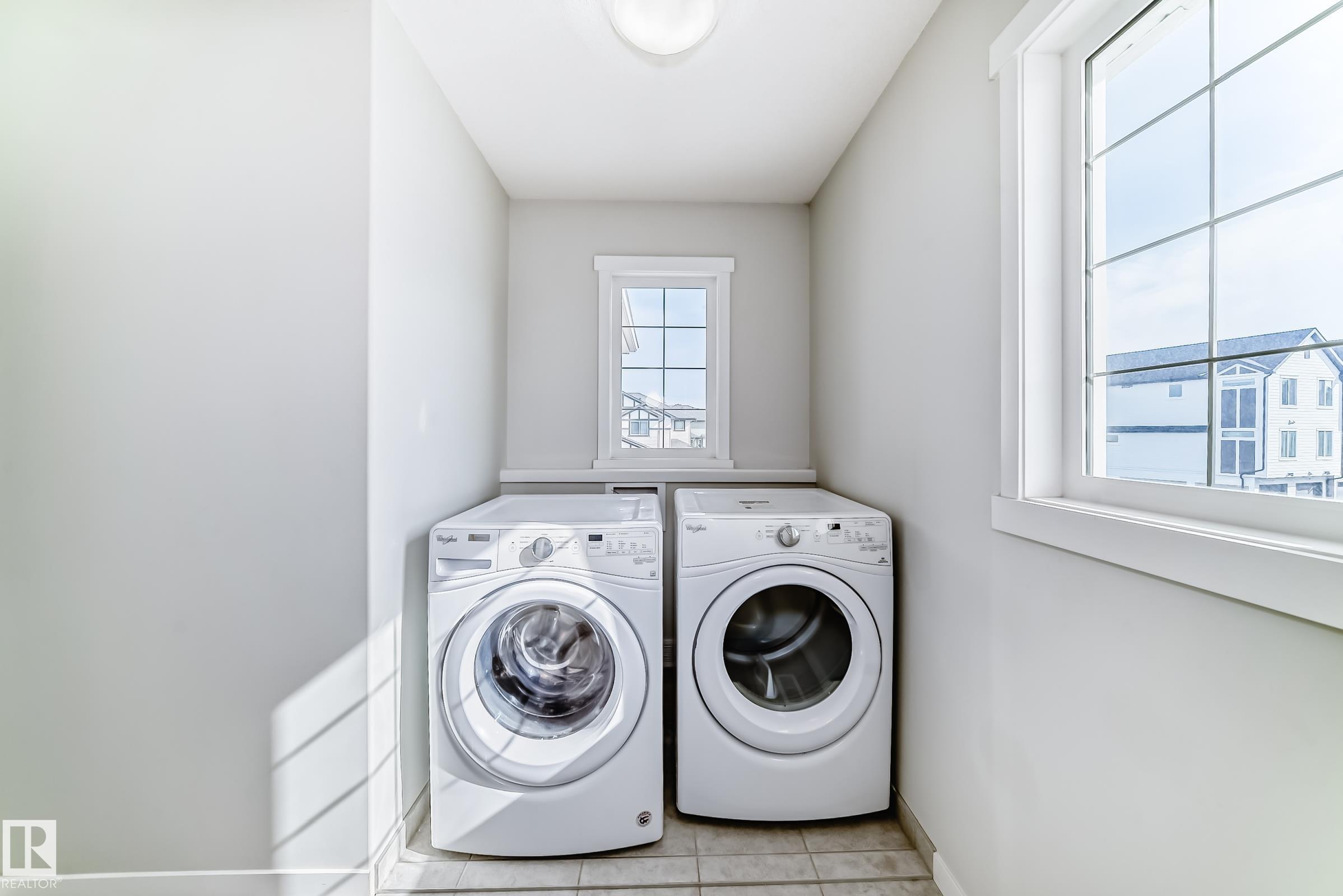 Photo 40 at 4404 6 Street NW, Maple Crest, Edmonton