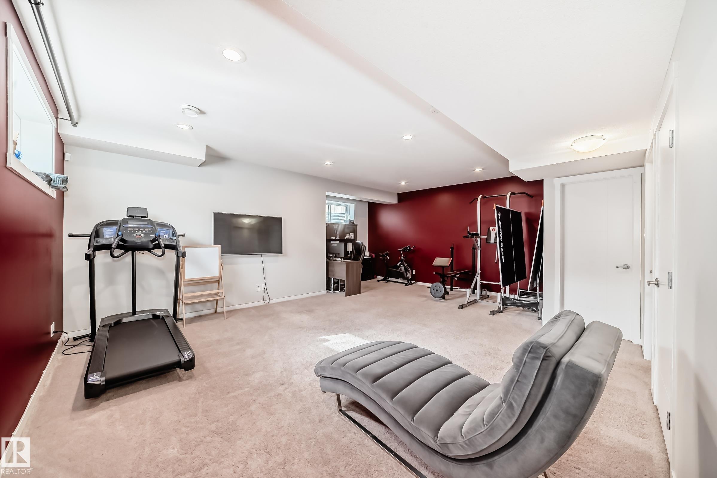 Photo 42 at 4404 6 Street NW, Maple Crest, Edmonton