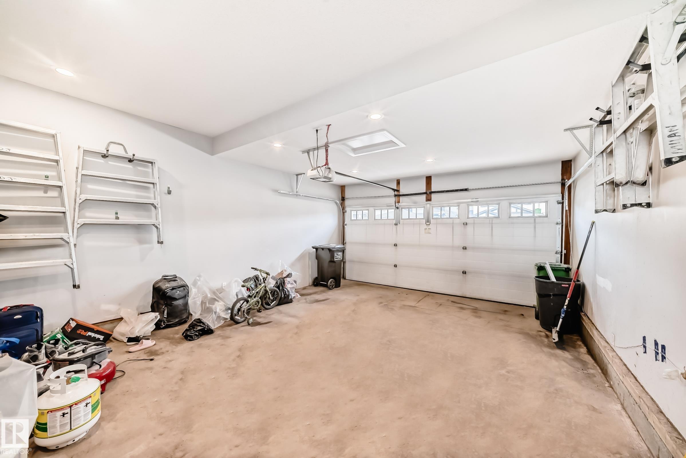 Photo 51 at 4404 6 Street NW, Maple Crest, Edmonton