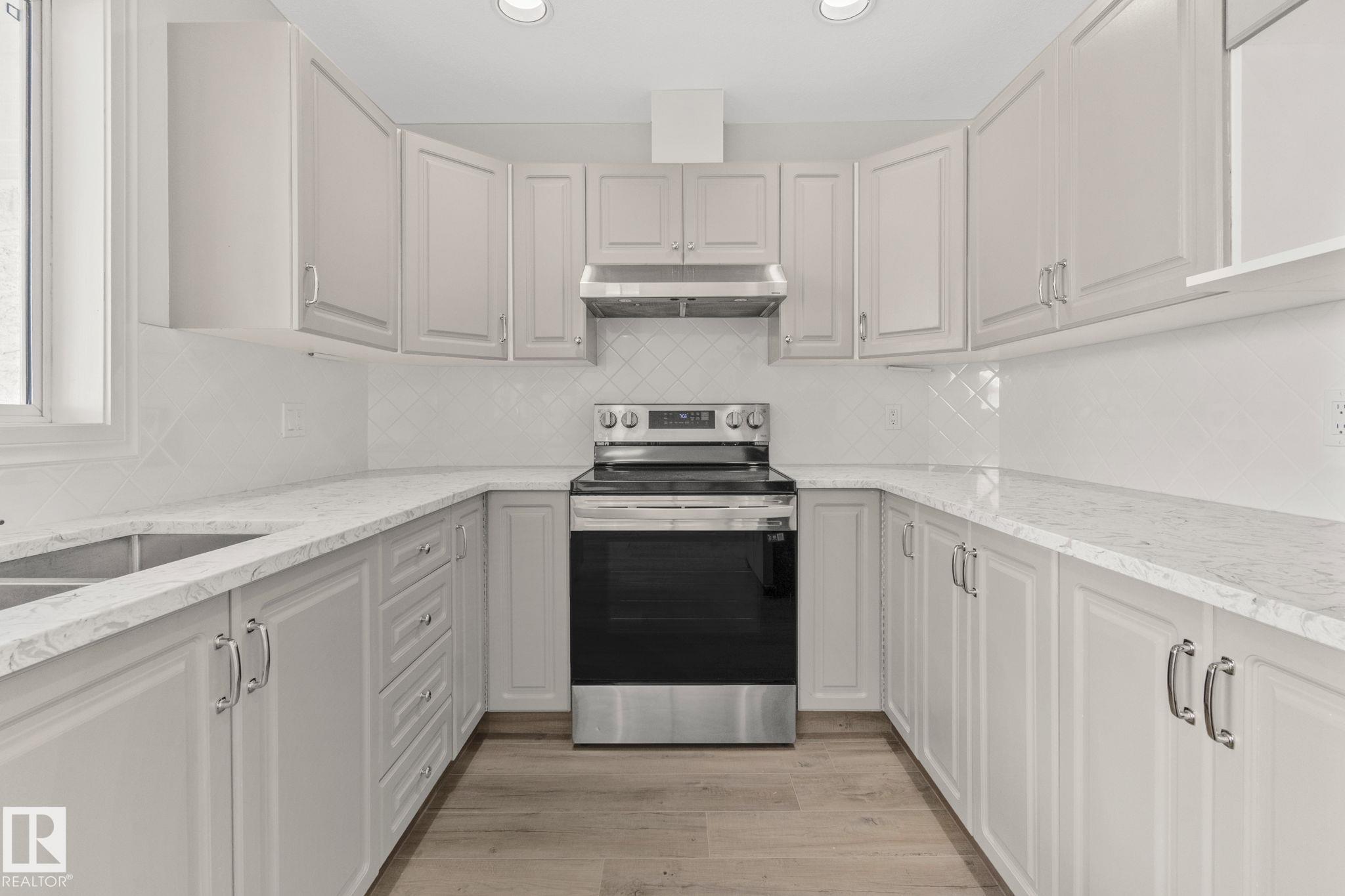 Photo 15 at 22 - 9703 174 Street NW, Terra Losa, Edmonton