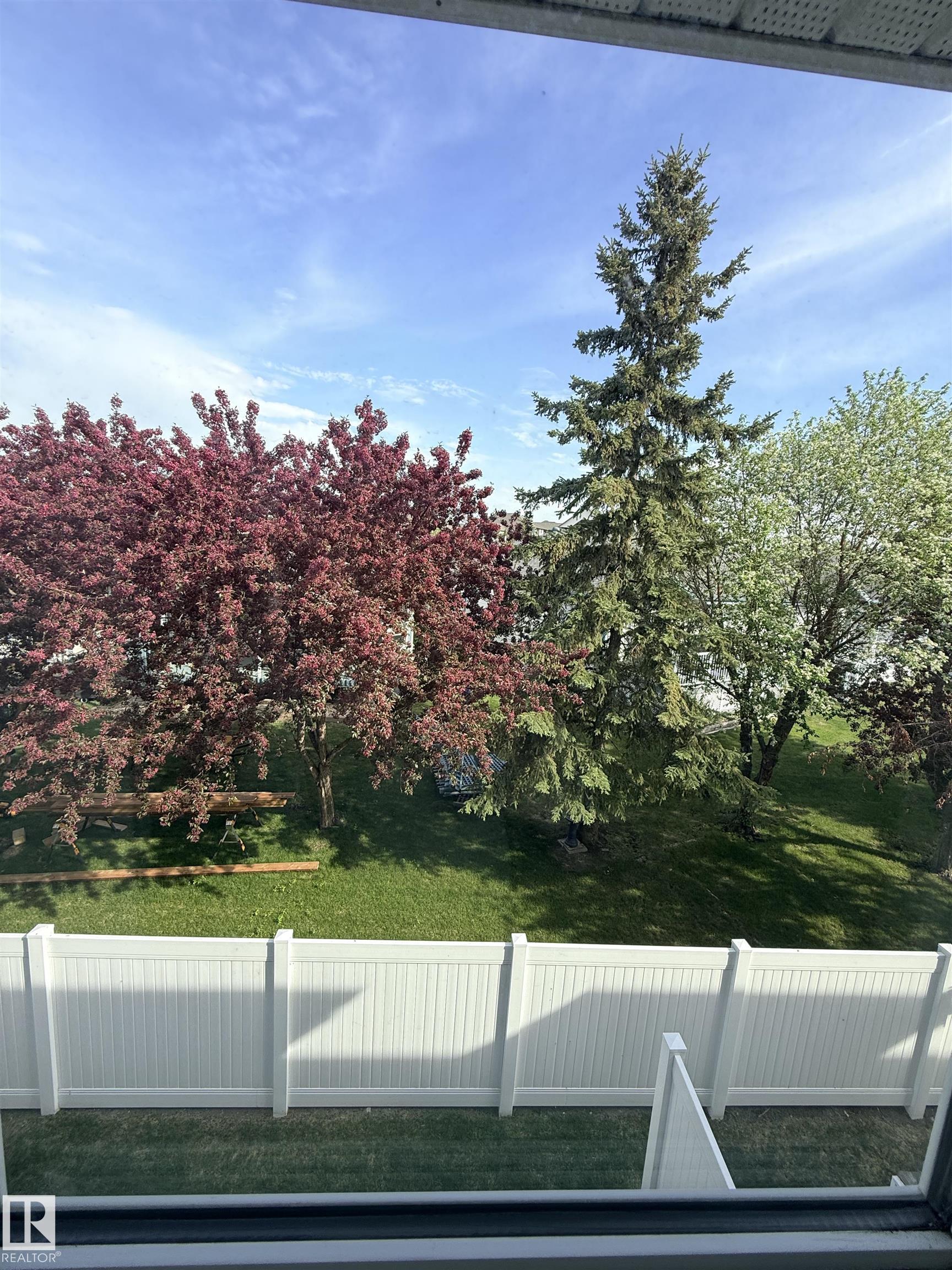 https://zimg.paragon.ice.com/ParagonImages/Property/PM/RAE/225400351/29/0/0/8abc3a4a5b47e22114182b5835827b8c/1/26cf4d66e20ae719b73b364ab4af80e9/225400351-2471e098-57a1-48a4-842a-b59b44f99447.JPG