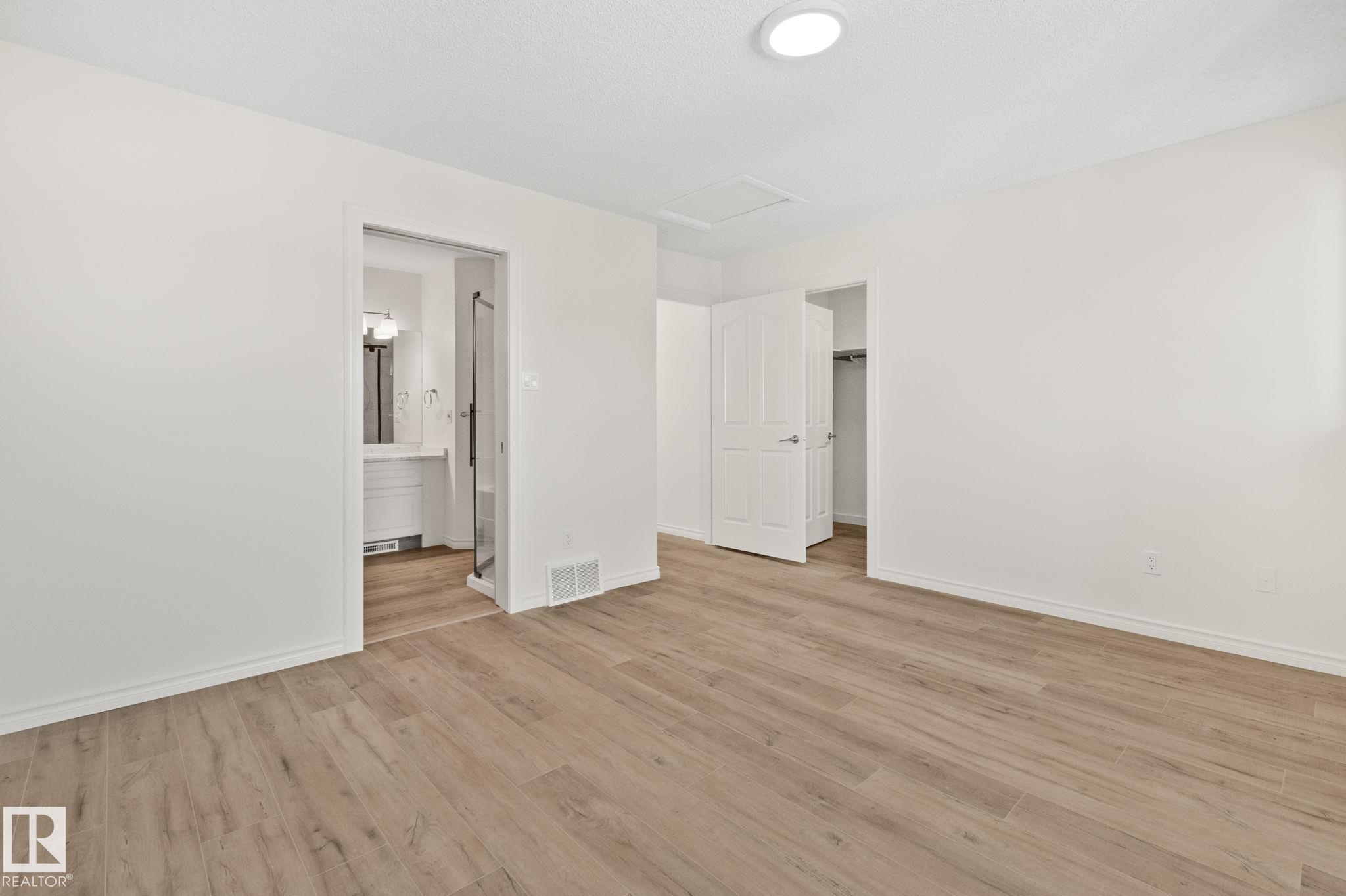https://zimg.paragon.ice.com/ParagonImages/Property/PM/RAE/225400351/31/0/0/35ecb527a5a474d91c3ff6c473d24569/1/26cf4d66e20ae719b73b364ab4af80e9/225400351-5ae4f591-0ba5-4967-85d7-db98174f2644.JPG