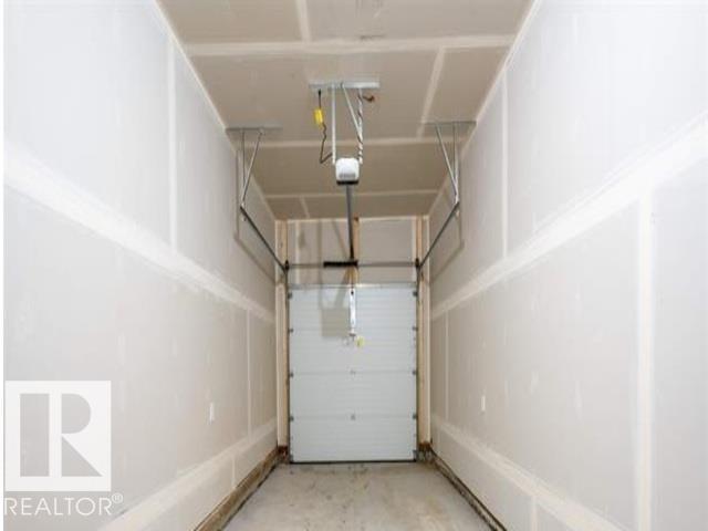 https://zimg.paragon.ice.com/ParagonImages/Property/PM/RAE/225400359/22/0/0/875be02da68228549fe58a10533f9f21/1/342a2c2c1b8bb31fae6acc665bd31b99/225400359-49537896-88ef-4f8f-ab52-ff4fddeefd20.JPG