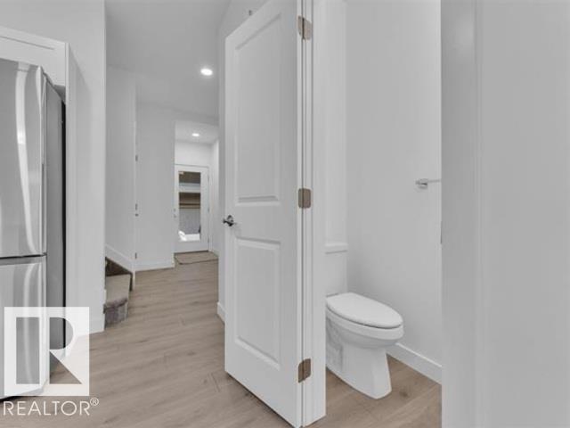 https://zimg.paragon.ice.com/ParagonImages/Property/PM/RAE/225400359/7/0/0/3cd6e9778c3e5f4aeec687000c7ab645/1/342a2c2c1b8bb31fae6acc665bd31b99/225400359-925b082e-ef42-4180-91e3-64b0e3681e2e.JPG