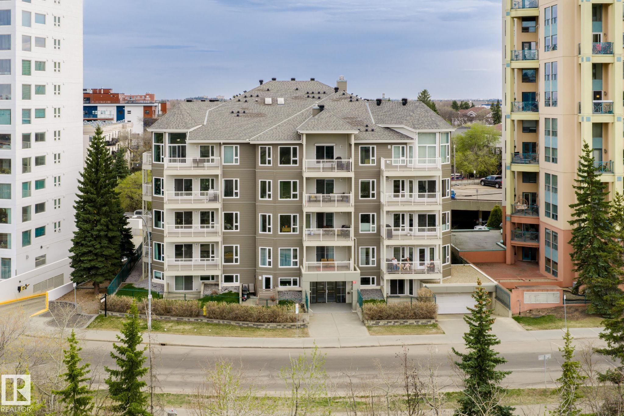 206 - 10809 Saskatchewan Drive NW, Garneau, Edmonton