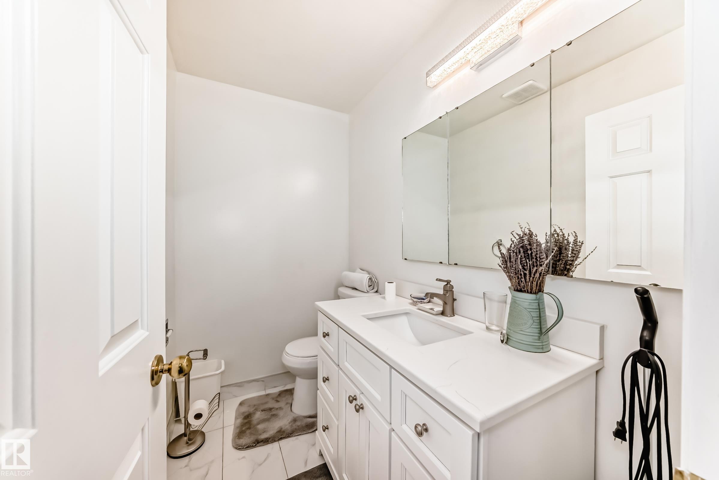 Photo 27 at 3923 149 Street NW, Rhatigan Ridge, Edmonton