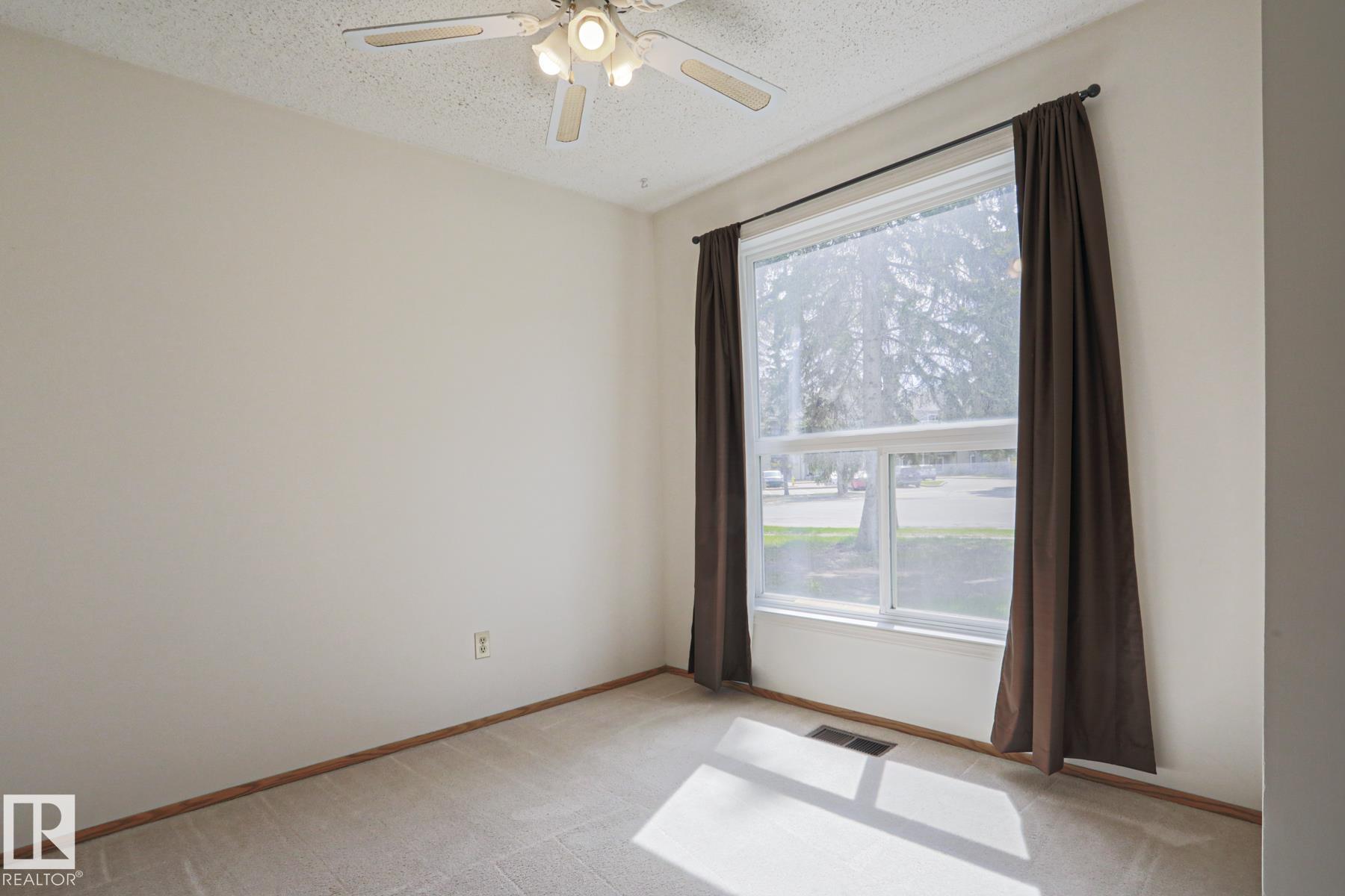 Photo 17 at 101 - 60 Alpine Place, Akinsdale, St. Albert