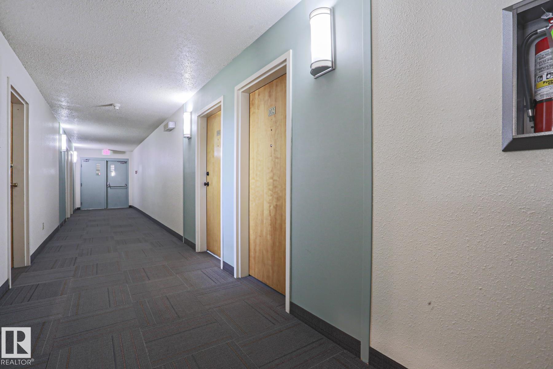 101 - 60 Alpine Place, Akinsdale, St. Albert