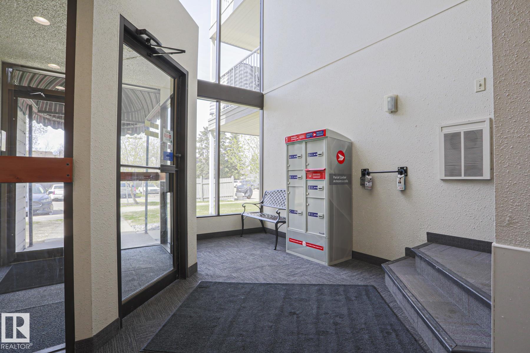 101 - 60 Alpine Place, Akinsdale, St. Albert