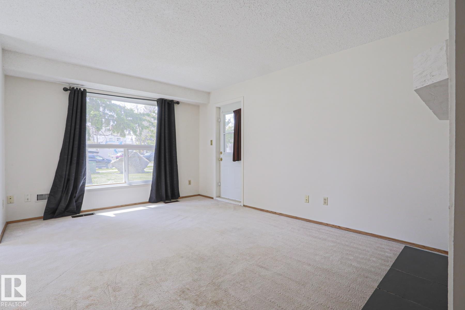 Photo 6 at 101 - 60 Alpine Place, Akinsdale, St. Albert