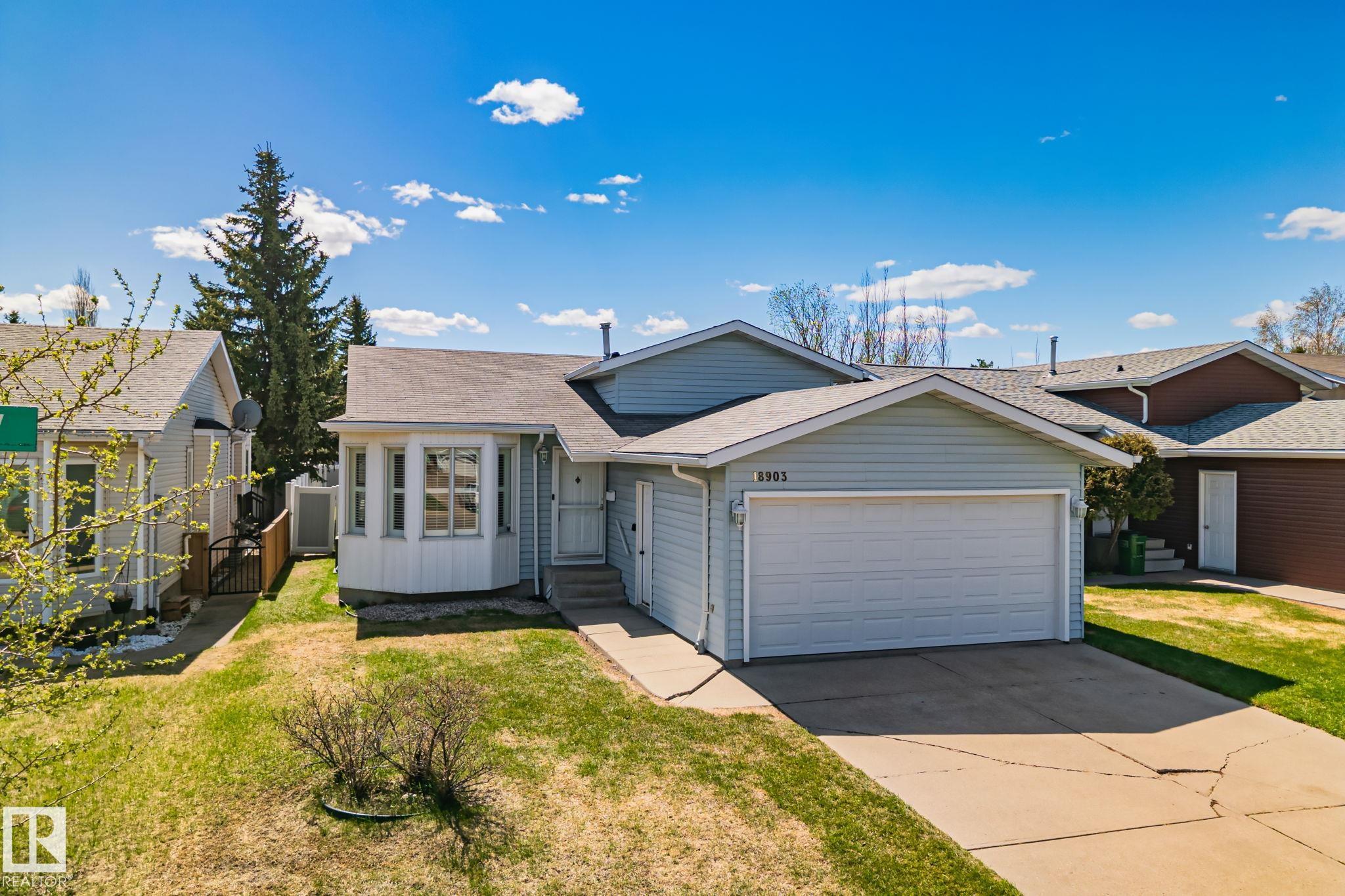 18903 70 Avenue NW, Lymburn, Edmonton