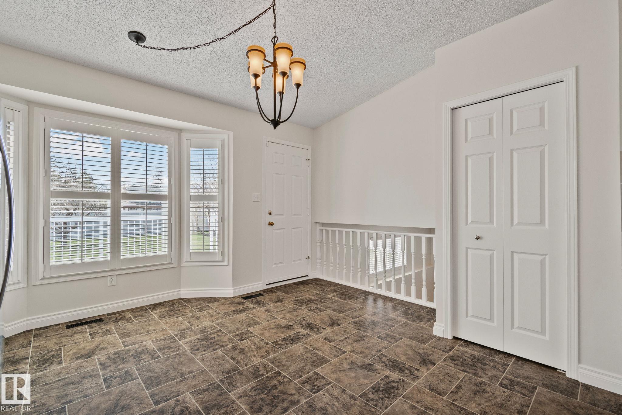https://zimg.paragon.ice.com/ParagonImages/Property/PM/RAE/225400380/13/0/0/a1e544d068a870685b018432fb8cfe25/1/93b8f3788e3e9d25201954ca0e46d09c/225400380-63c8c3b5-fe83-4905-a81d-a1089cab28aa.JPG