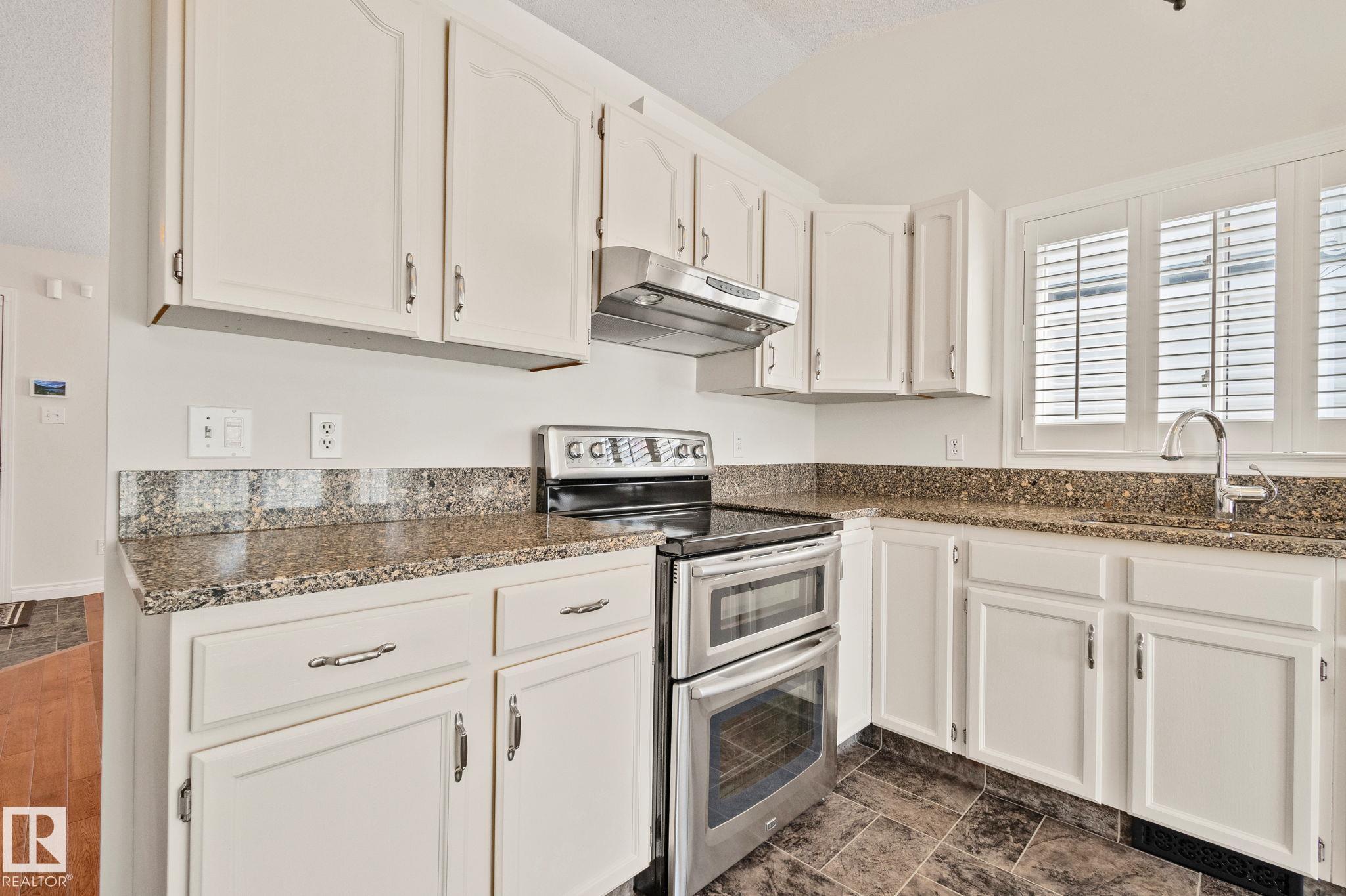https://zimg.paragon.ice.com/ParagonImages/Property/PM/RAE/225400380/9/0/0/0fa2e74a62b7f008b6b7e7e9f8539579/1/93b8f3788e3e9d25201954ca0e46d09c/225400380-af30cefd-11ff-4692-a028-a4d7cbbba3cf.JPG