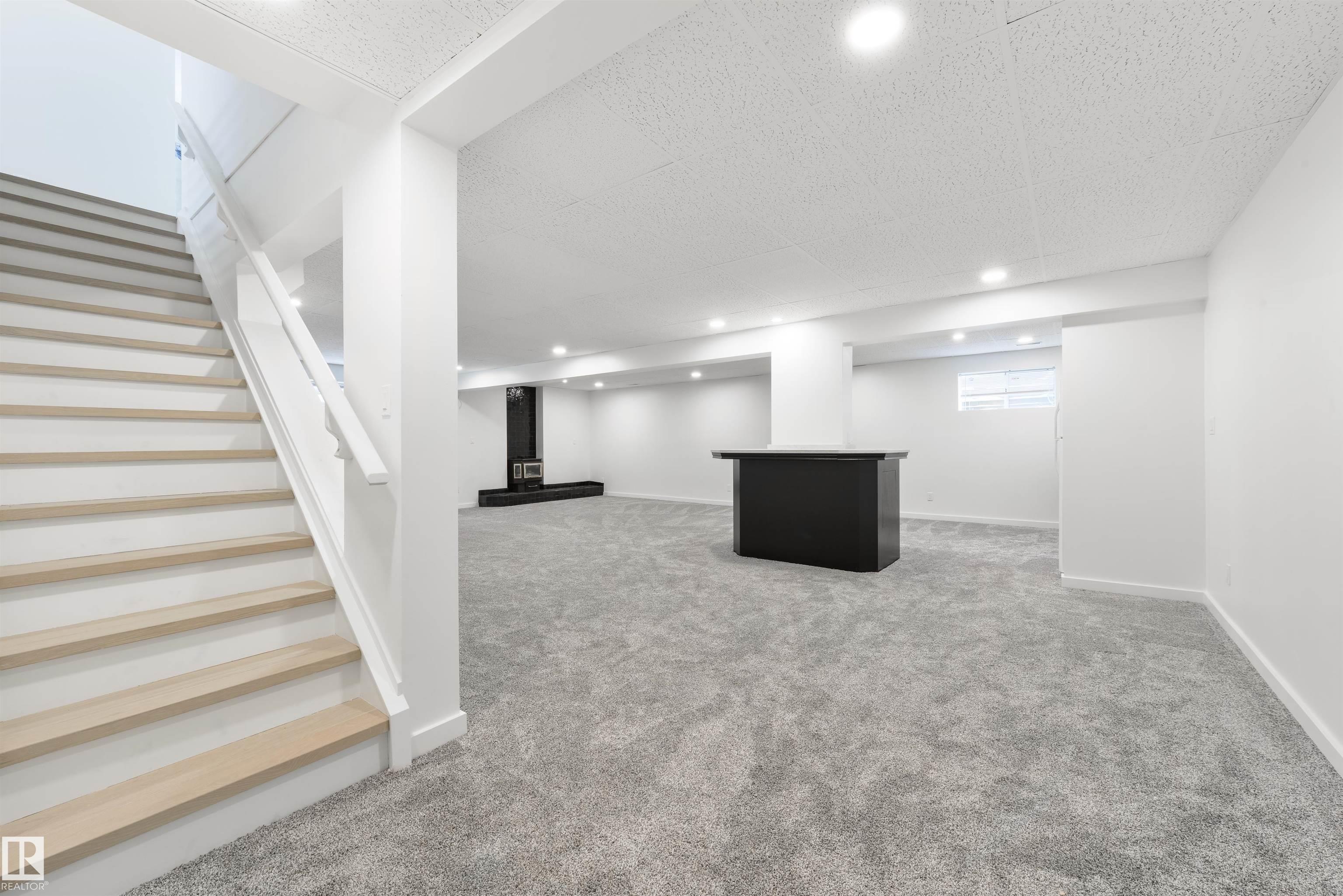 Photo 32 at 129 Ironwood Place NW, Westbrook Estates, Edmonton