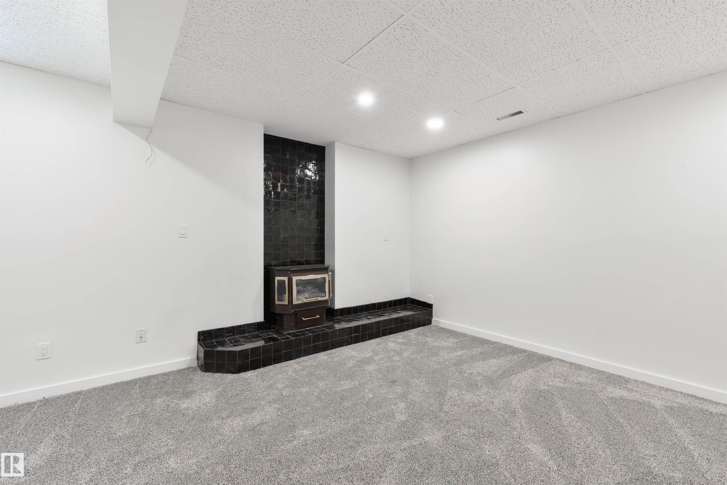 Photo 36 at 129 Ironwood Place NW, Westbrook Estates, Edmonton