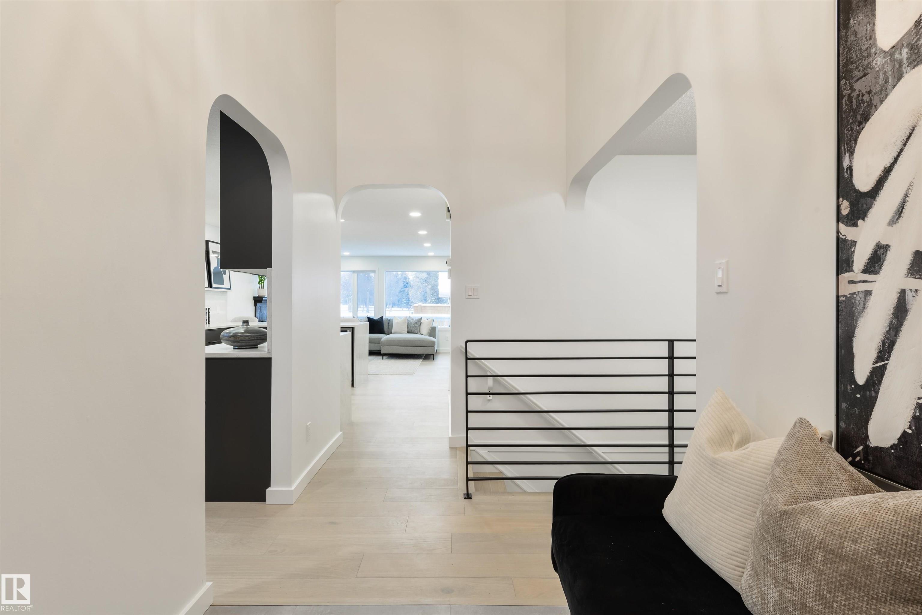 Picture for 129 IRONWOOD PL NW