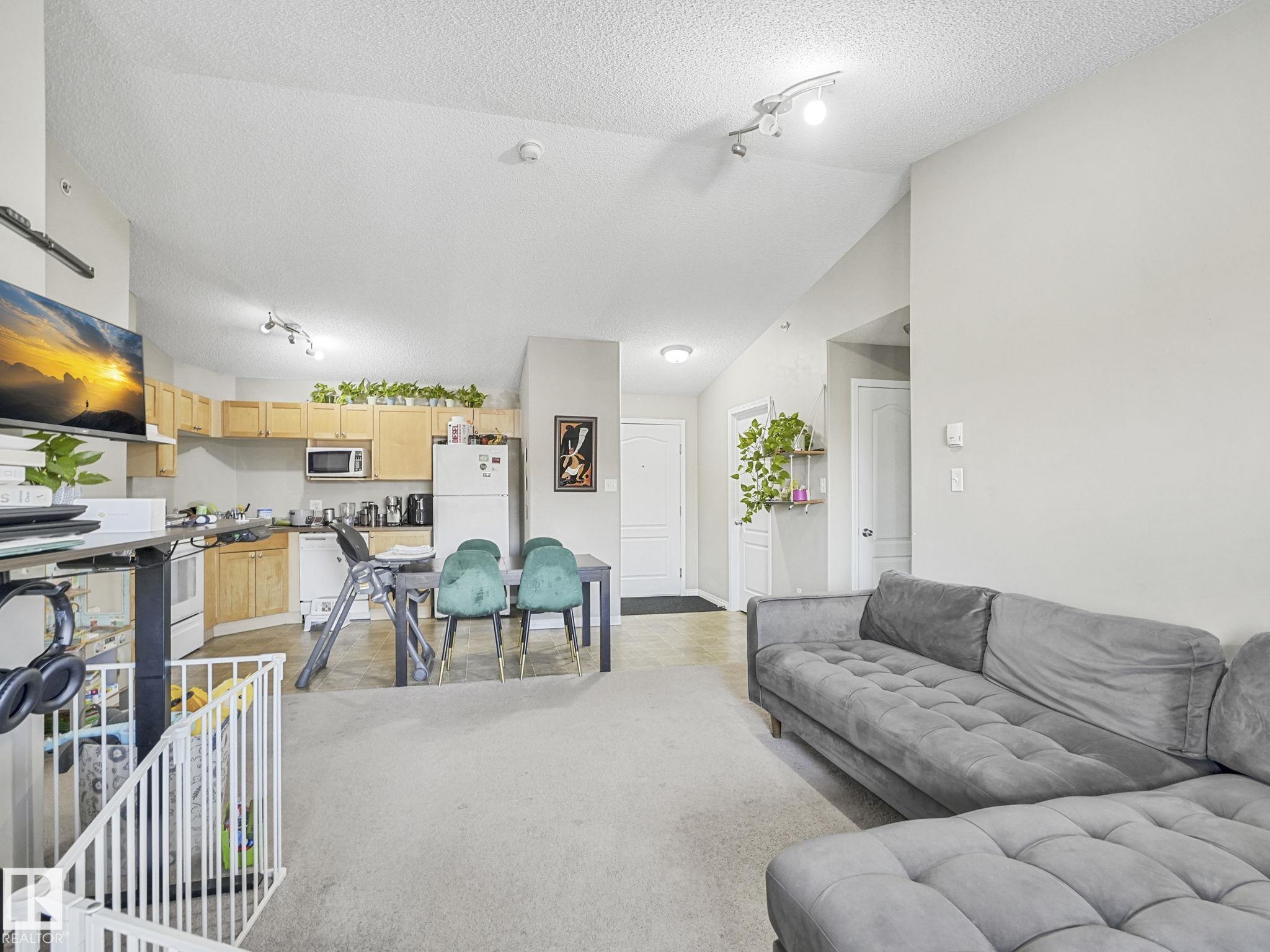 Photo 9 at 1437 - 9363 Simpson Drive NW, South Terwillegar, Edmonton