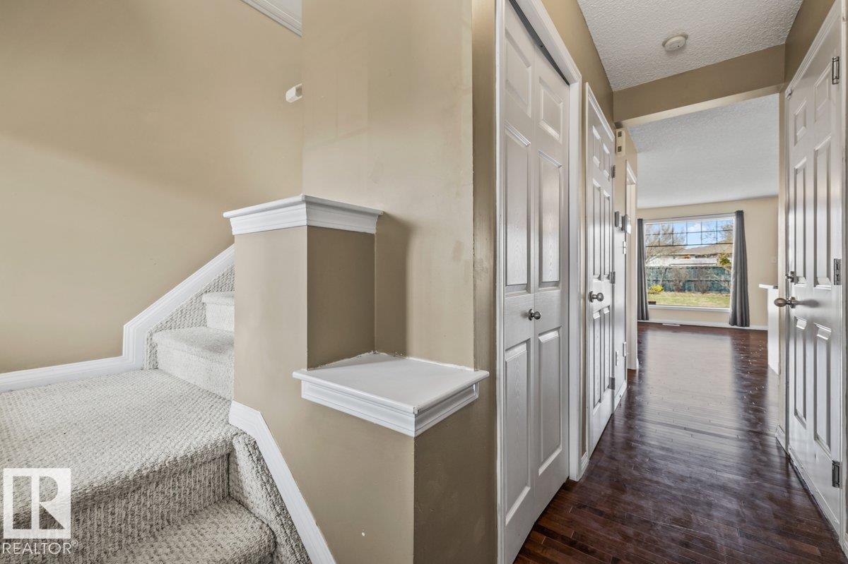 Picture for 12148 16 AV SW