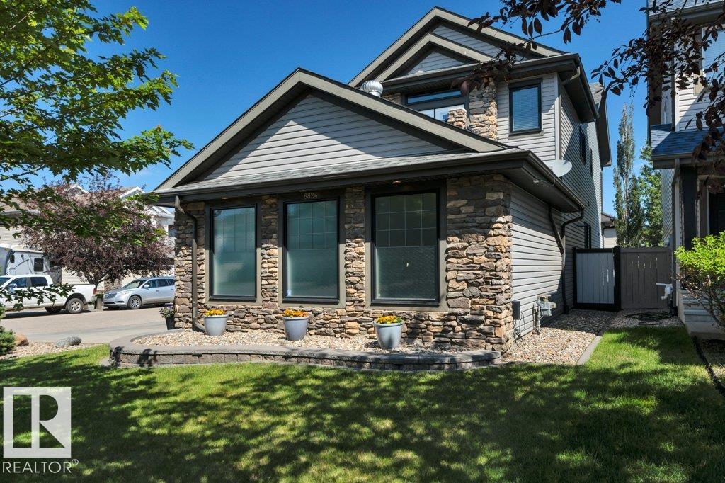 6824 19a Avenue SW, Summerside, Edmonton