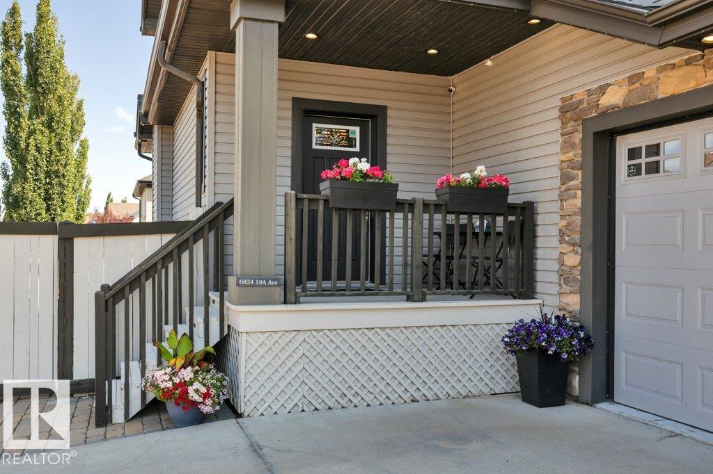 6824 19a Avenue SW, Summerside, Edmonton