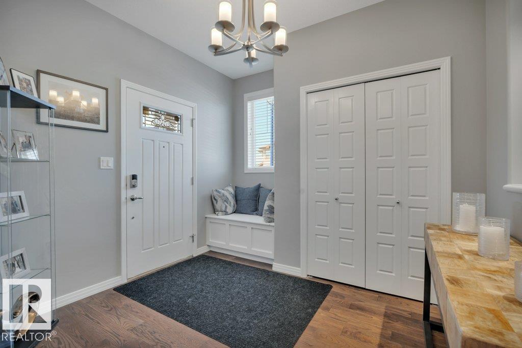 6824 19a Avenue SW, Summerside, Edmonton