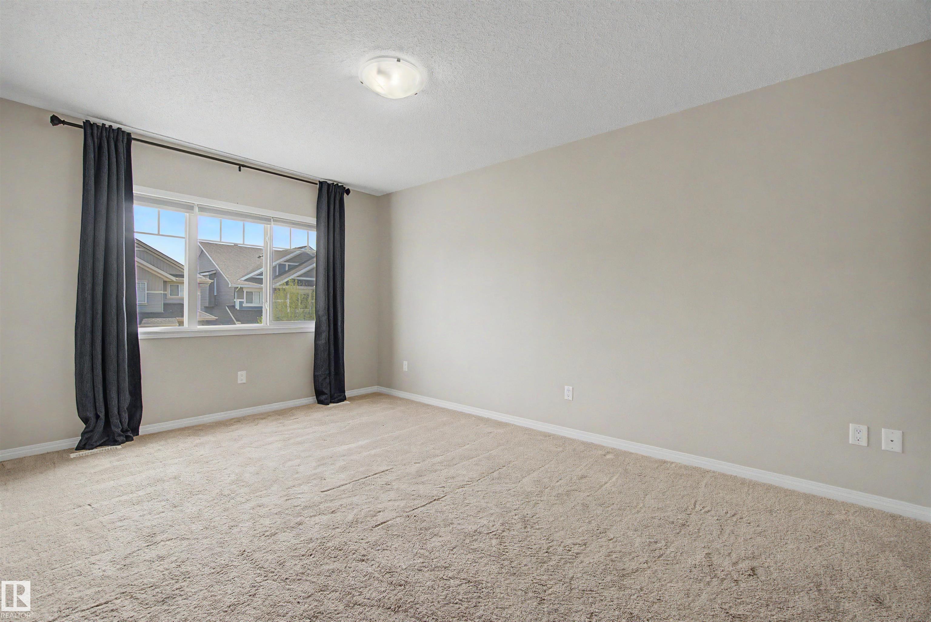 https://zimg.paragon.ice.com/ParagonImages/Property/PM/RAE/225400390/20/0/0/5e3498f2987f58b6a598550eee291cae/1/45397f42f7547e0ad0cfebeac3f88e66/225400390-9513cc92-521a-421d-8fe0-8ae7a6f81bbe.JPG