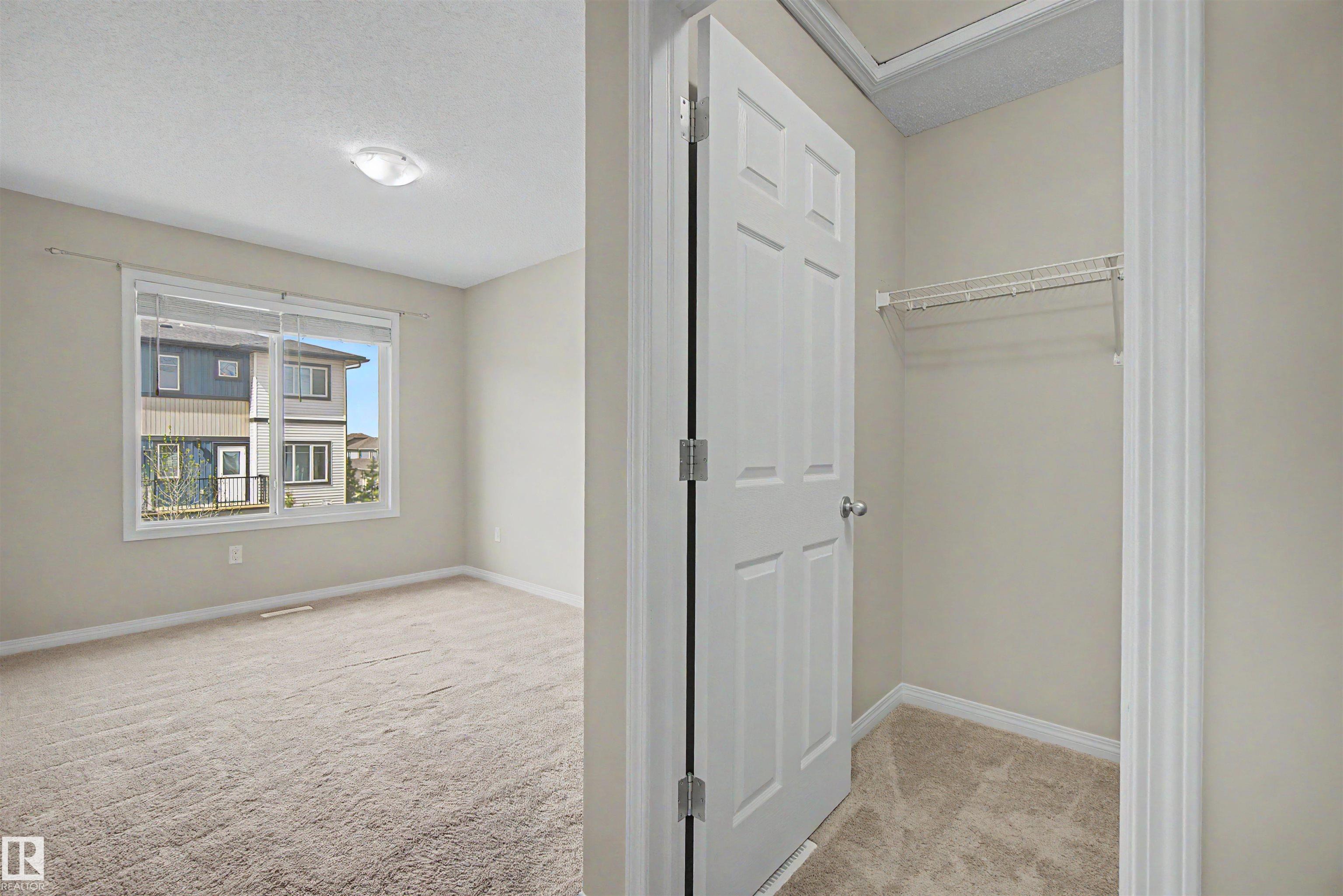 https://zimg.paragon.ice.com/ParagonImages/Property/PM/RAE/225400390/34/0/0/de2140bfb51ac5b5280f80e856cd8dd1/1/45397f42f7547e0ad0cfebeac3f88e66/225400390-f19ea0ab-4b7e-4ed7-a983-63bc80fdc5fa.JPG