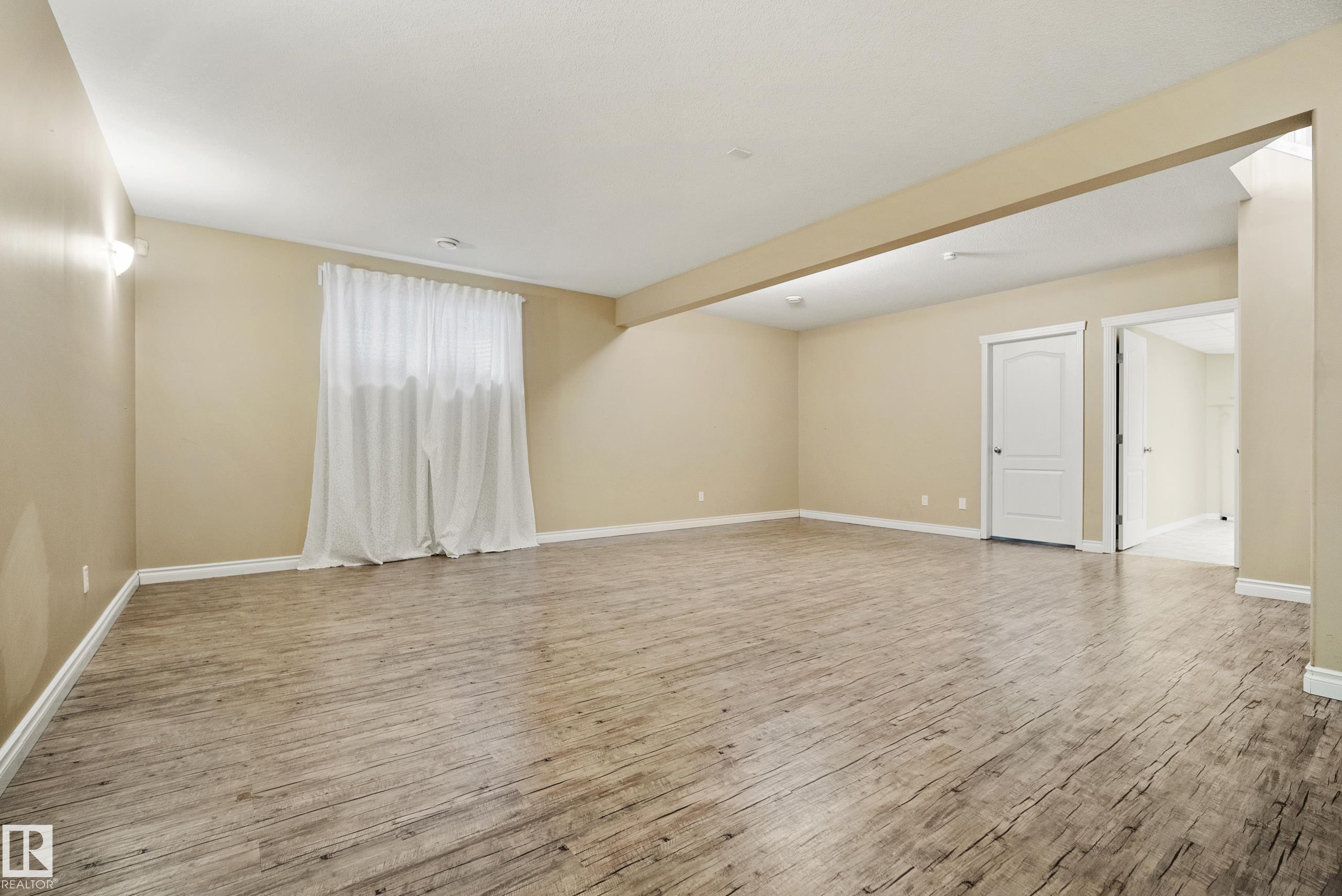 https://zimg.paragon.ice.com/ParagonImages/Property/PM/RAE/225400393/33/0/0/2b341854f9e78aa6920cdbdfd11d930d/1/af712a395f329c59d0e39f203cced82d/225400393-50b8be3b-87fd-426d-b8eb-9adc0efb8f4f.JPG