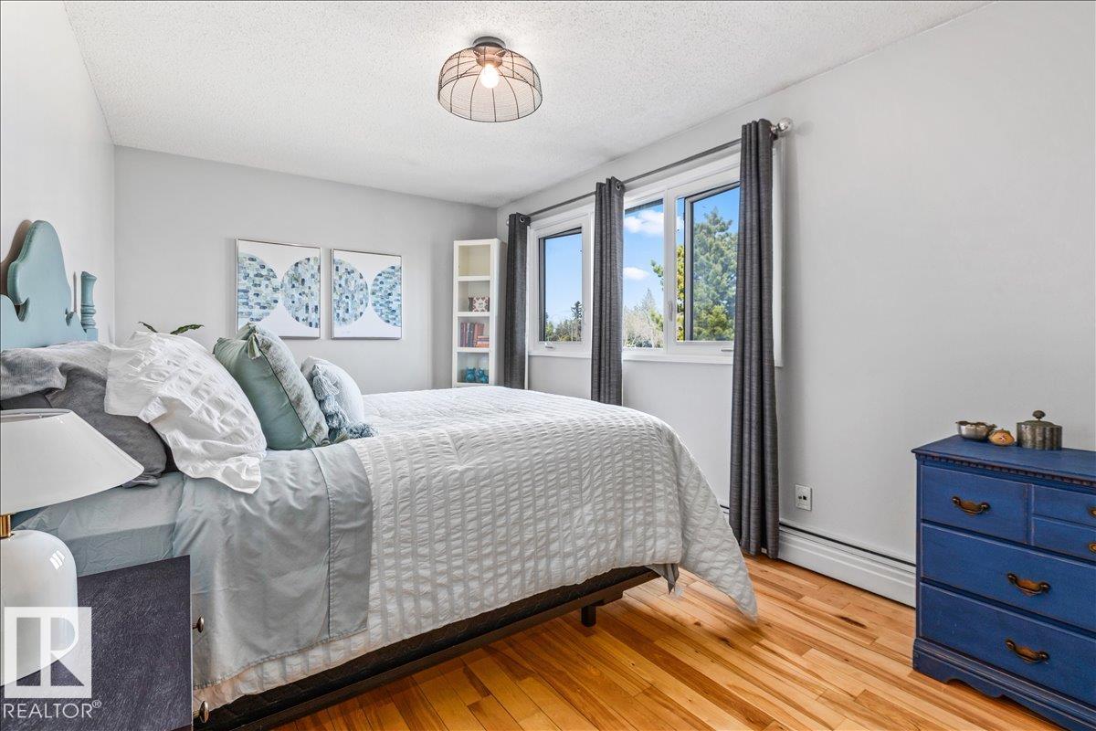 https://zimg.paragon.ice.com/ParagonImages/Property/PM/RAE/225400398/16/0/0/7eeb48347528af8837638c60d865f4e8/1/0f79c5b944159efa5de1783ac4b54d19/225400398-8ec80ae4-0b66-410d-968c-bcbada8b4bd1.JPG
