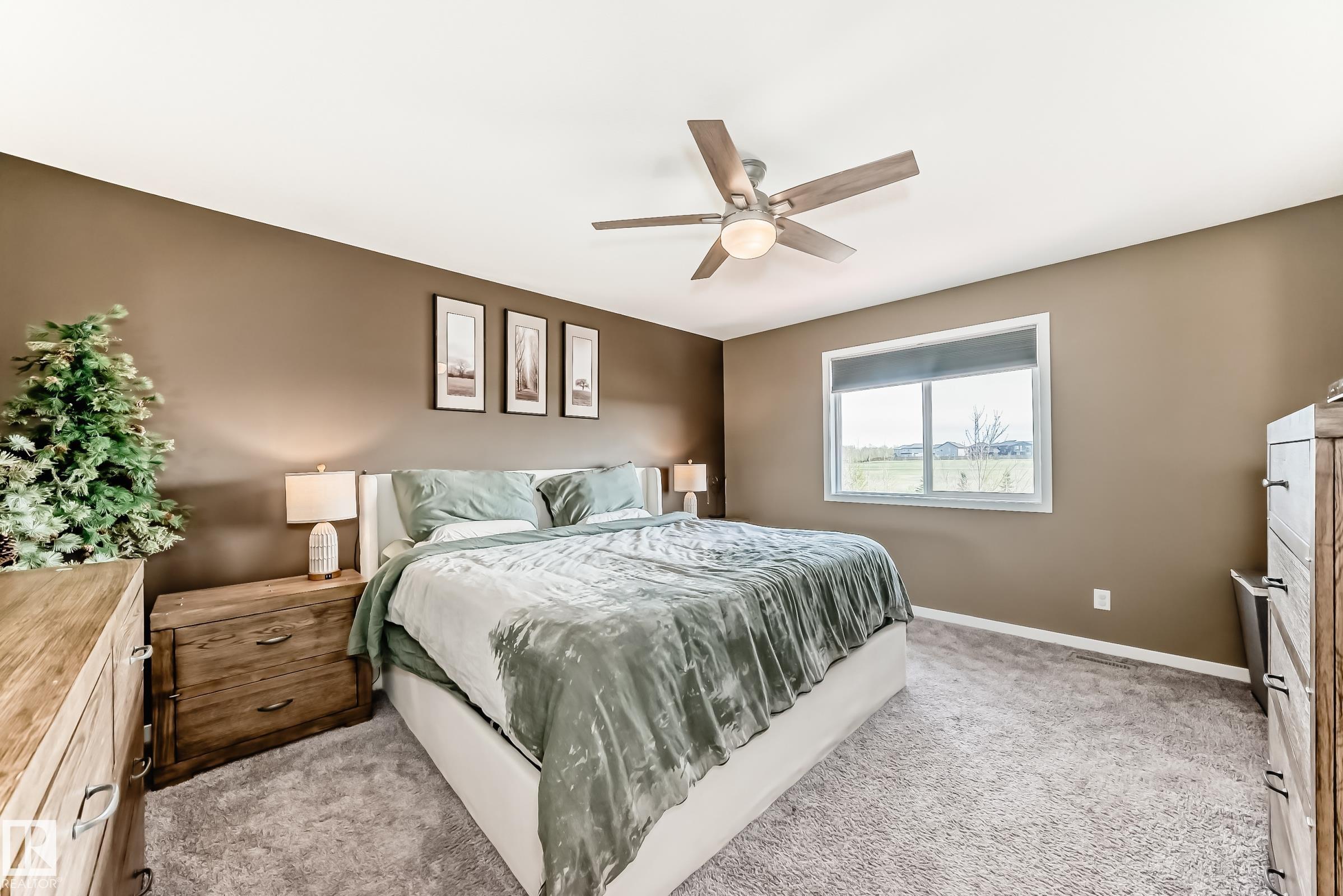 https://zimg.paragon.ice.com/ParagonImages/Property/PM/RAE/225400399/27/0/0/f2e31ed7743308672ae8232925ff2b7d/1/187a897f75441d6a7e8ae2367655ed13/225400399-950205db-5d24-4096-8858-3216b437d2fa.JPG