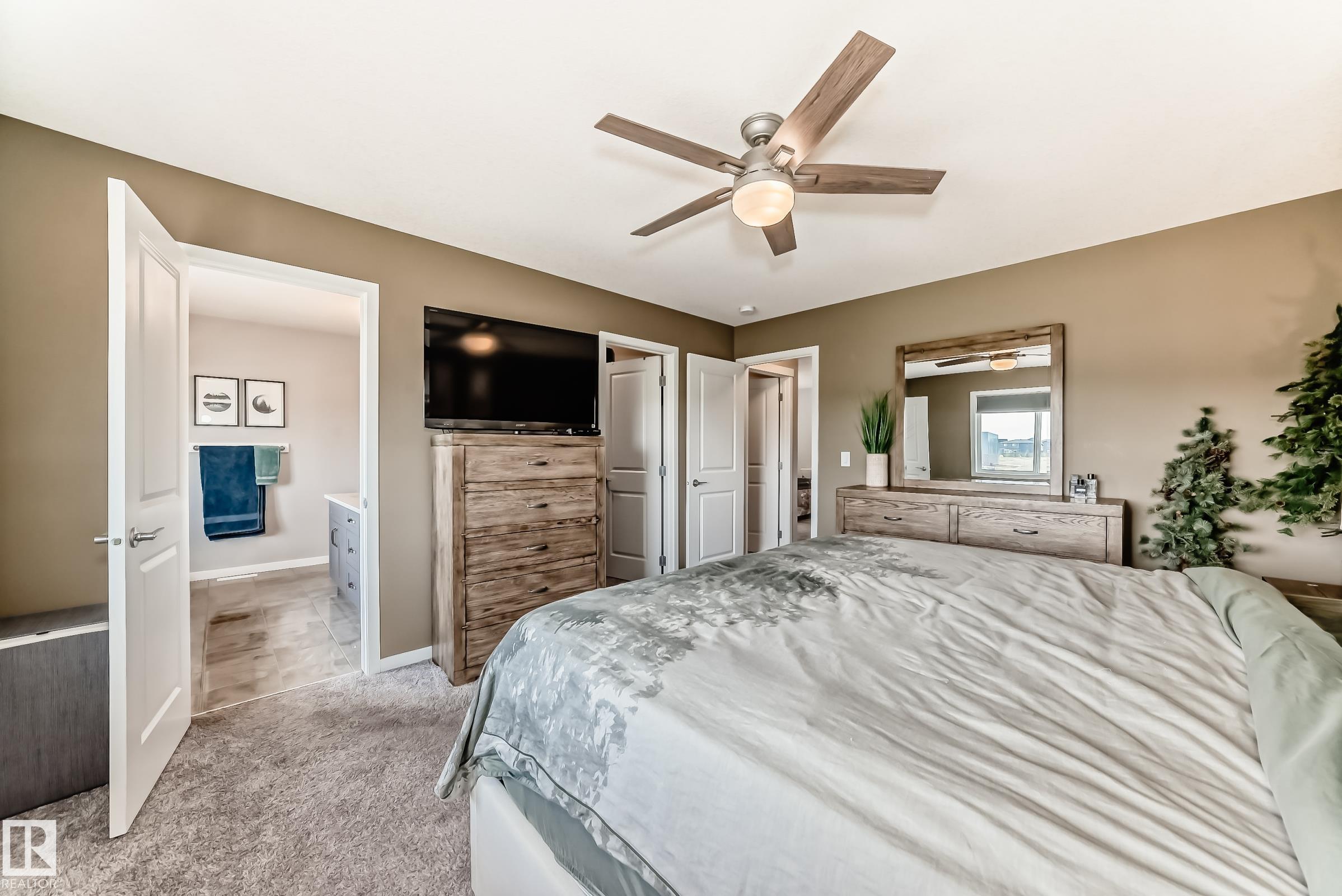 https://zimg.paragon.ice.com/ParagonImages/Property/PM/RAE/225400399/29/0/0/a2c07e474df83c2519062caeac483729/1/187a897f75441d6a7e8ae2367655ed13/225400399-1a618c06-33a6-4666-a759-d05681b30375.JPG