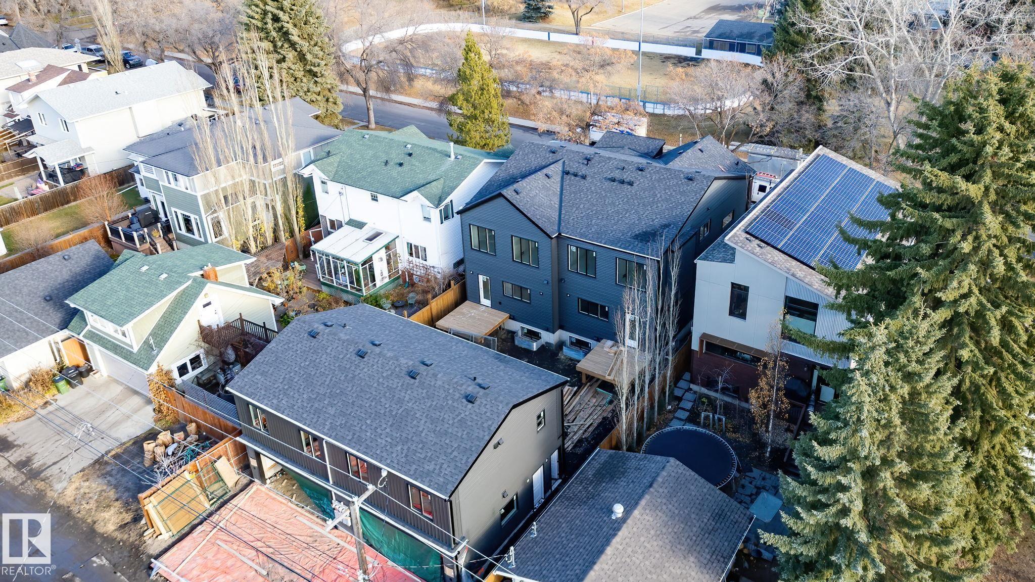 https://zimg.paragon.ice.com/ParagonImages/Property/PM/RAE/225400400/18/0/0/1494700cbd5cc359daeb6b0d6e945d56/1/611ea56a15eabb624981db87da89420a/225400400-3DBA3B11-0817-4D03-B03B-9BEDBDAEECD8.JPG