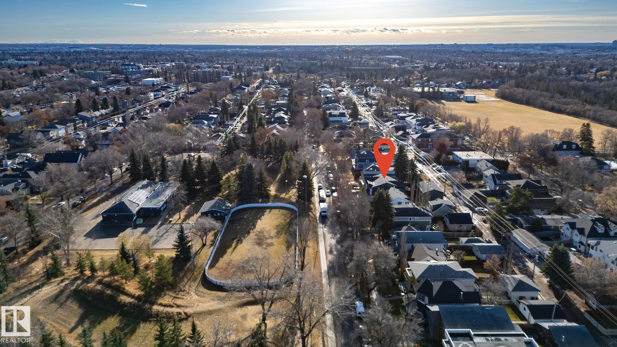 https://zimg.paragon.ice.com/ParagonImages/Property/PM/RAE/225400400/22/0/0/833180a70d87c679f3521019b27e0074/1/611ea56a15eabb624981db87da89420a/225400400-99F797A2-1D46-42EC-8DE5-679BE901FF1C.JPG