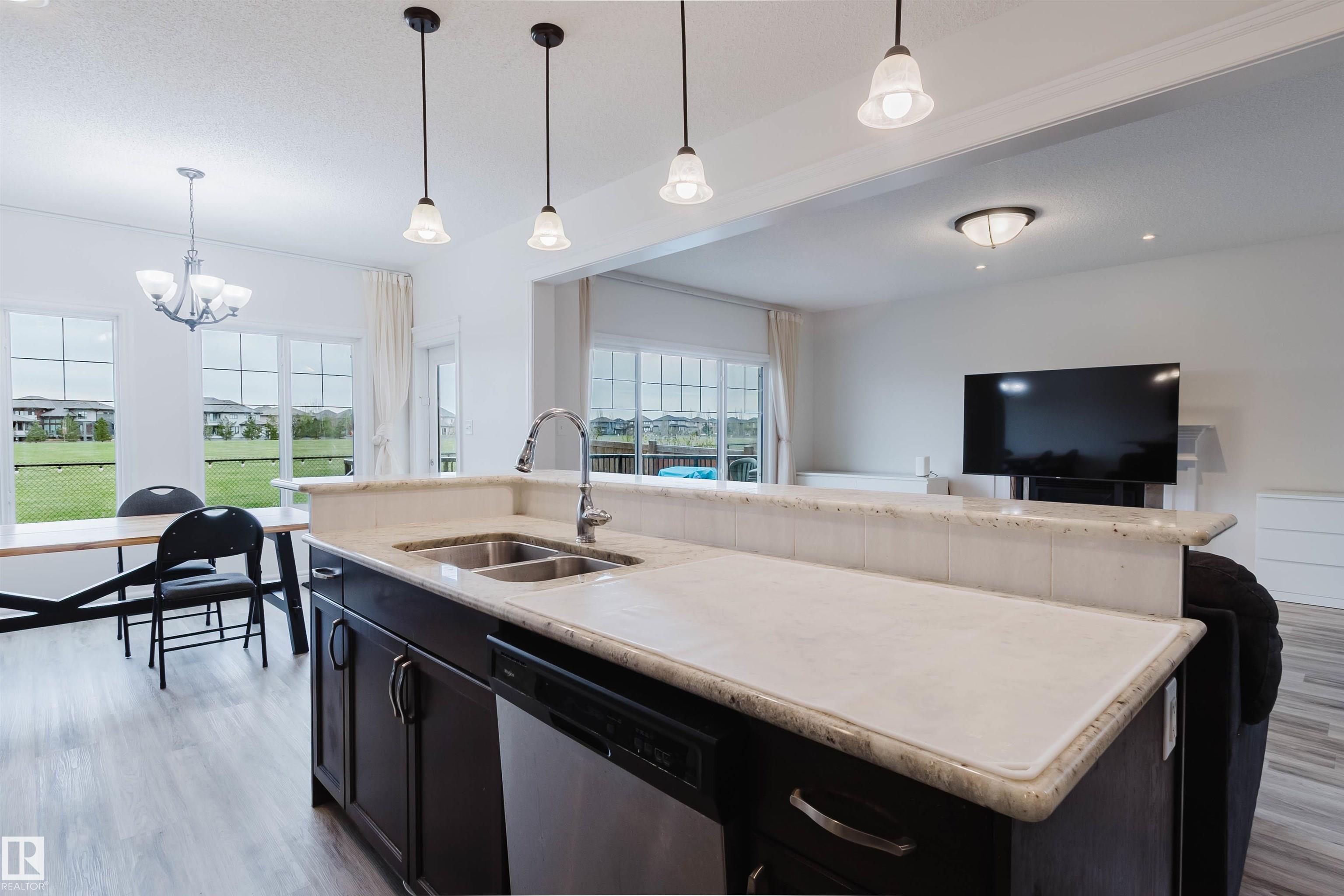 https://zimg.paragon.ice.com/ParagonImages/Property/PM/RAE/225400401/22/0/0/0ab2ee7b52873c4a59cf171b40e82ff7/1/cf2055b4494b41800986ca48fc780b5e/225400401-493c2129-0466-42ce-952a-fc62afeb7d68.JPG